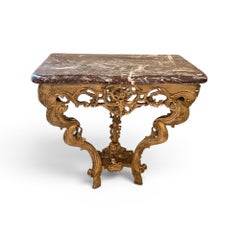 Console francese del XVIII secolo con piano in marmo e piedini a zoccolo
