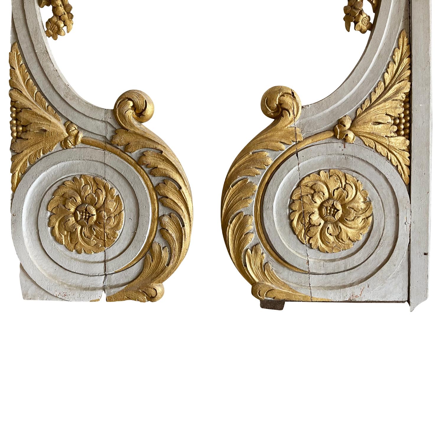 18th Century French Pair of Gilt Baroque Fragments - Antique Wall Panels In Good Condition For Sale In West Palm Beach, FL