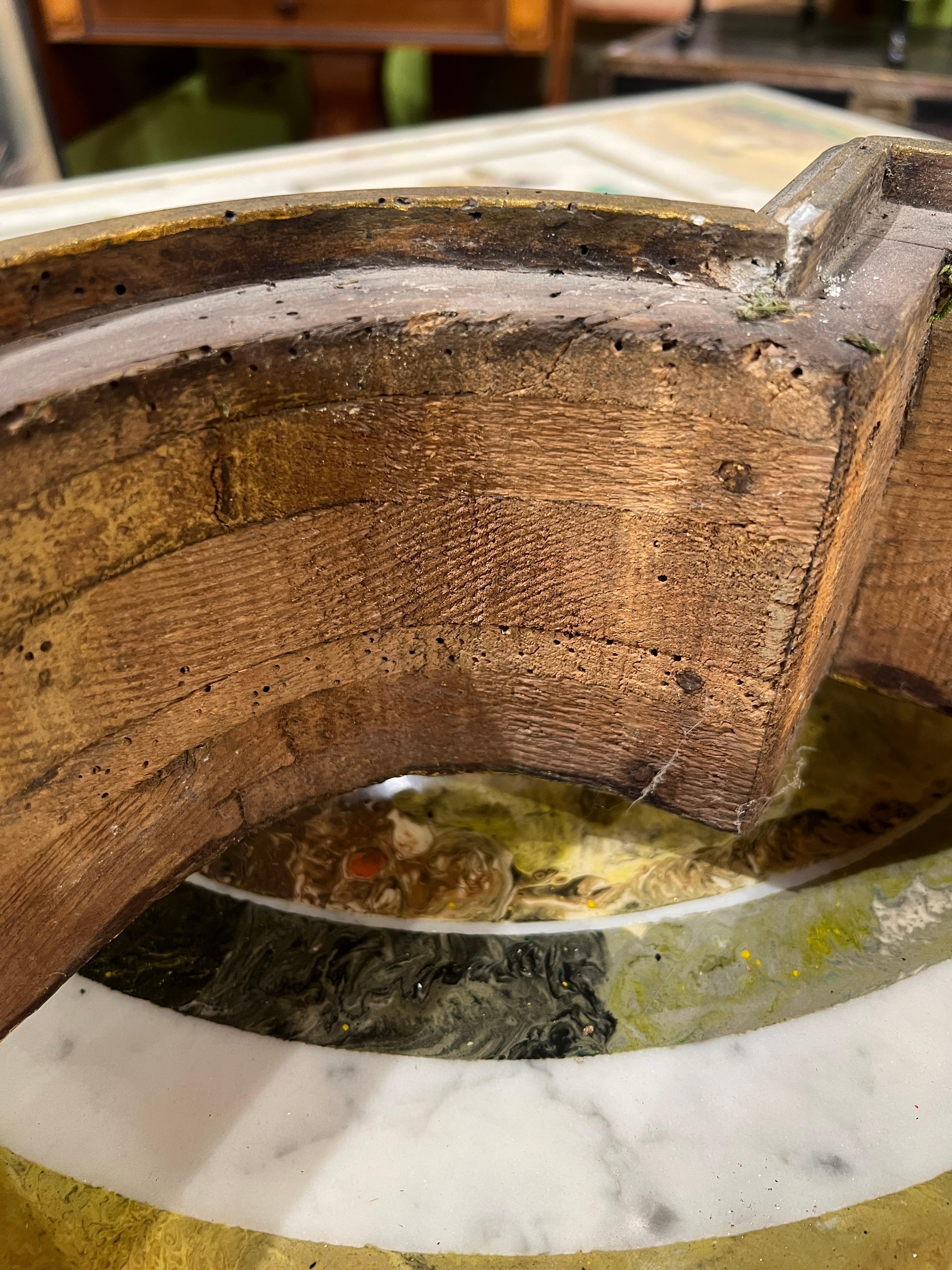 Jardinière de cour en bois doré du XVIIIe siècle, sur pieds, double doublure d'origine en vente 2