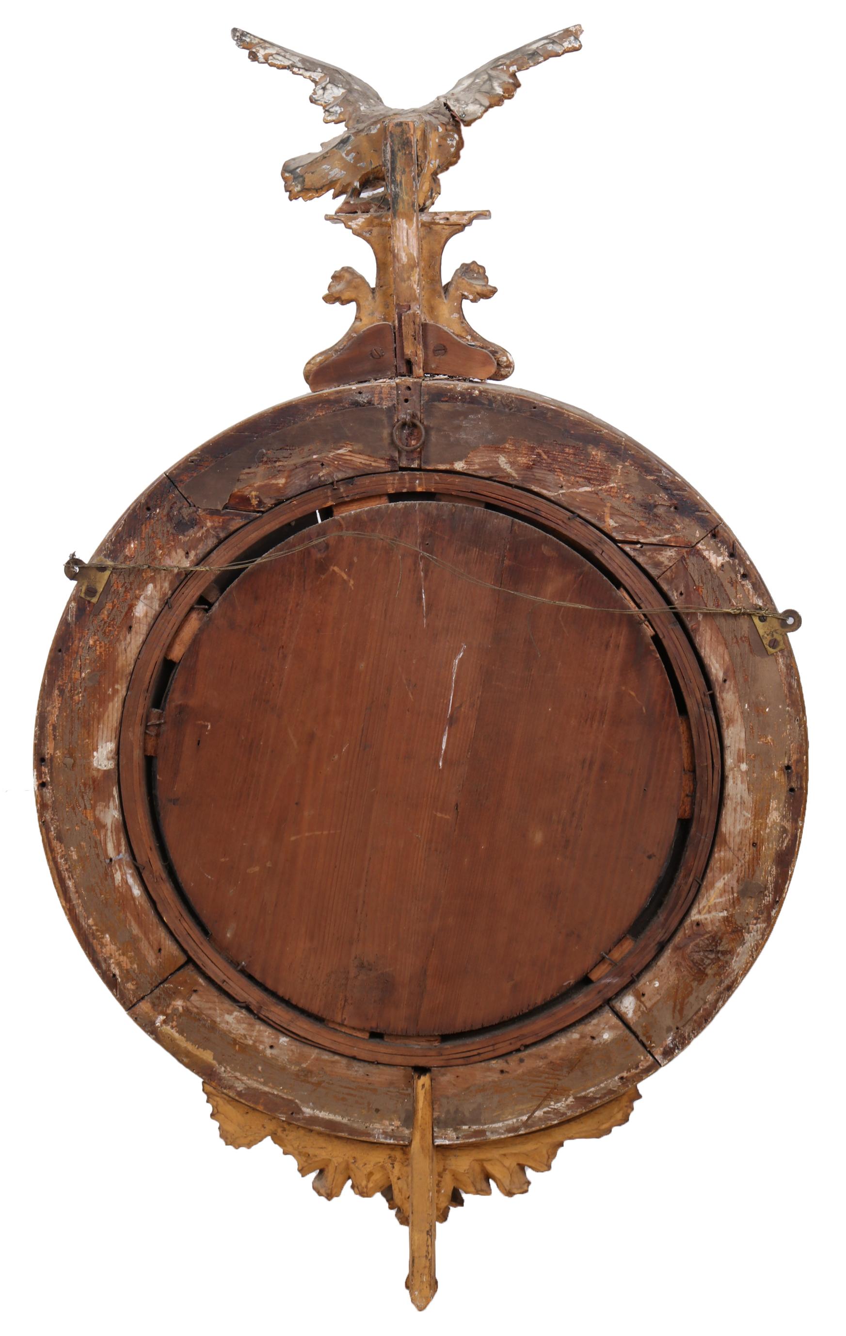 18th Century French Golden Regency Convex Mirror Topped by an Eagle For Sale 4