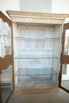 18th Century French Hand Carved Vitrine