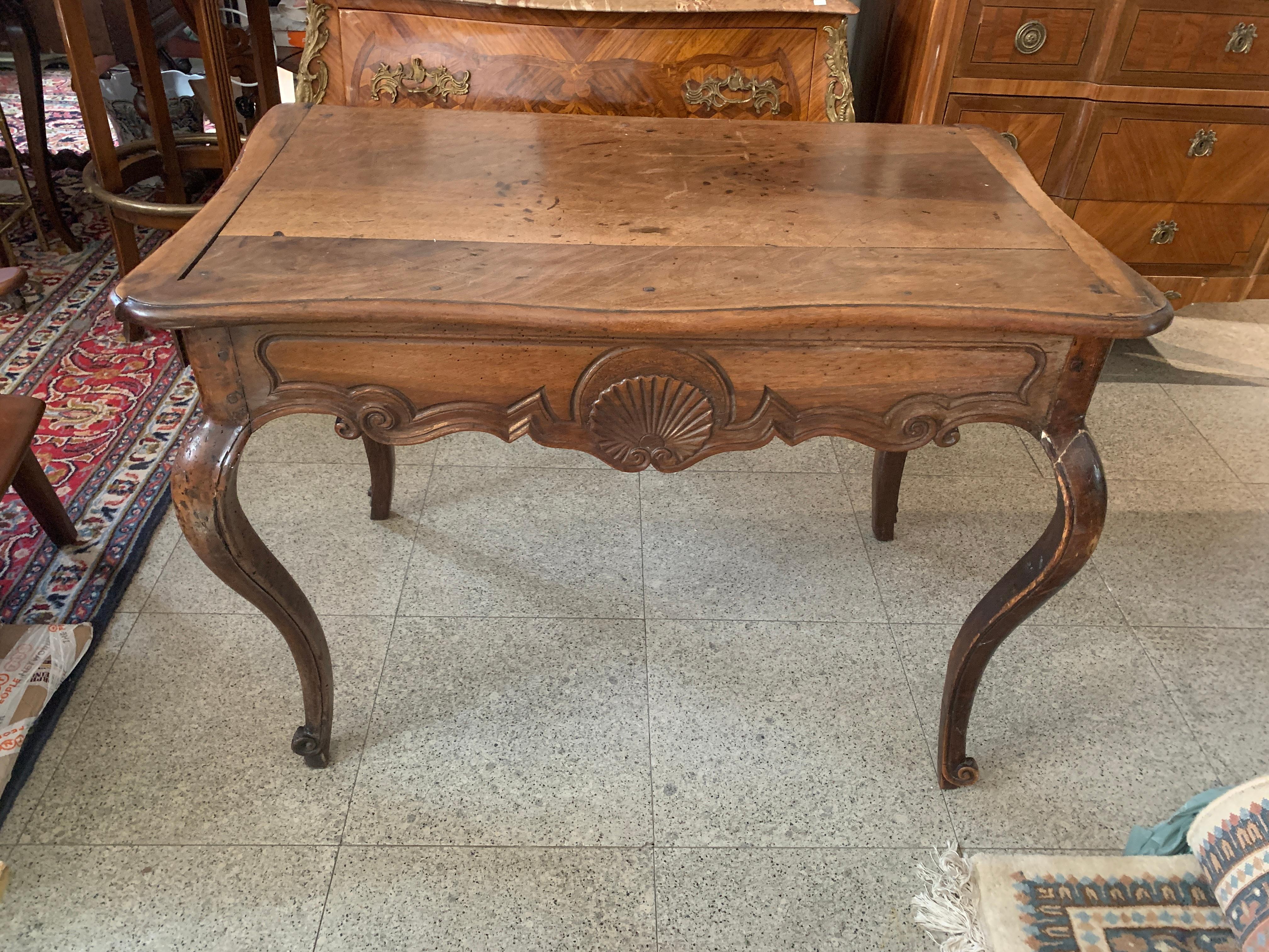 18th Century French Hand Carved Walnut Writing Table with Two Drawers Louis XV For Sale 7