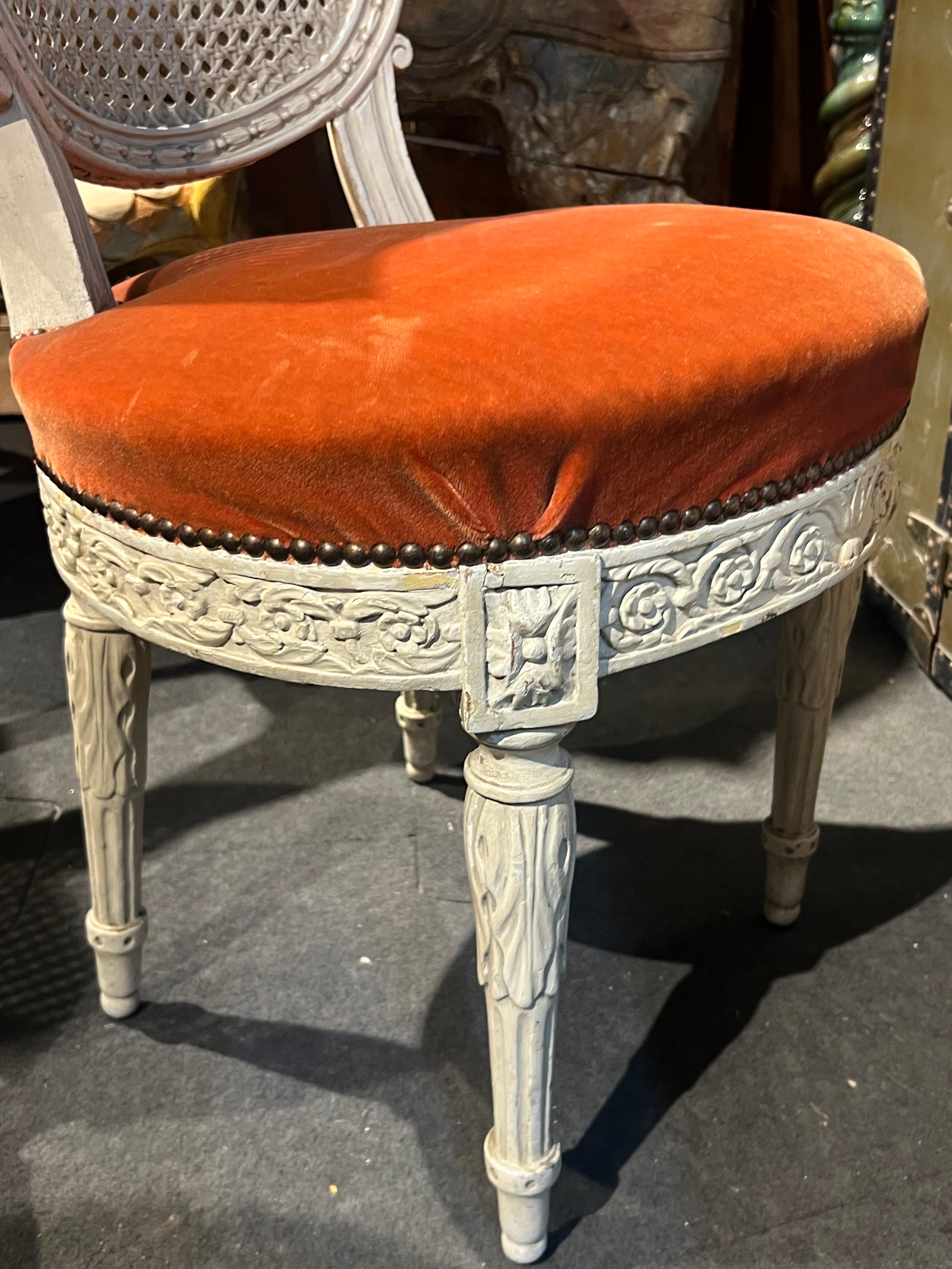 18th Century French Hand Carved Wooden Cane Dining Chair Louis XVI Period For Sale 2
