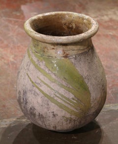 18. Jahrhundert, Französisch, handgefertigtes Terrakotta-Olivenglas aus Biot Provence