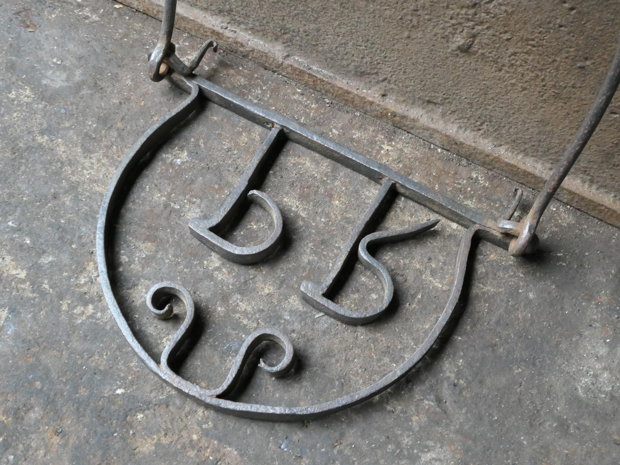 Forged 18th Century French Hanging Trivet For Sale