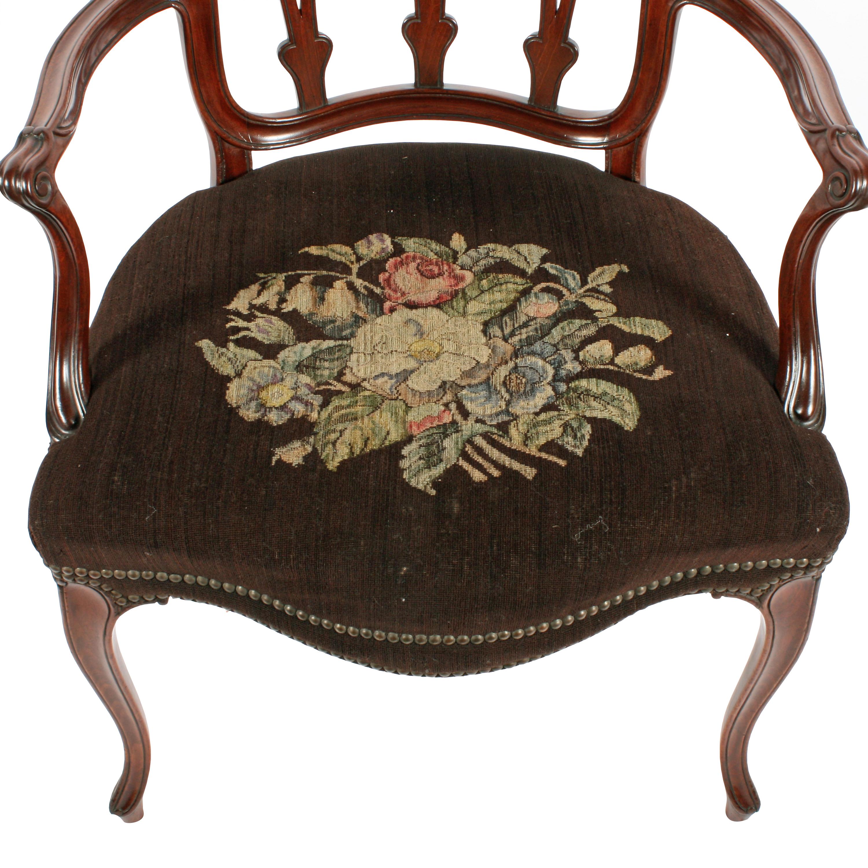 18th Century French Hepplewhite Armchair In Good Condition In Newcastle Upon Tyne, GB
