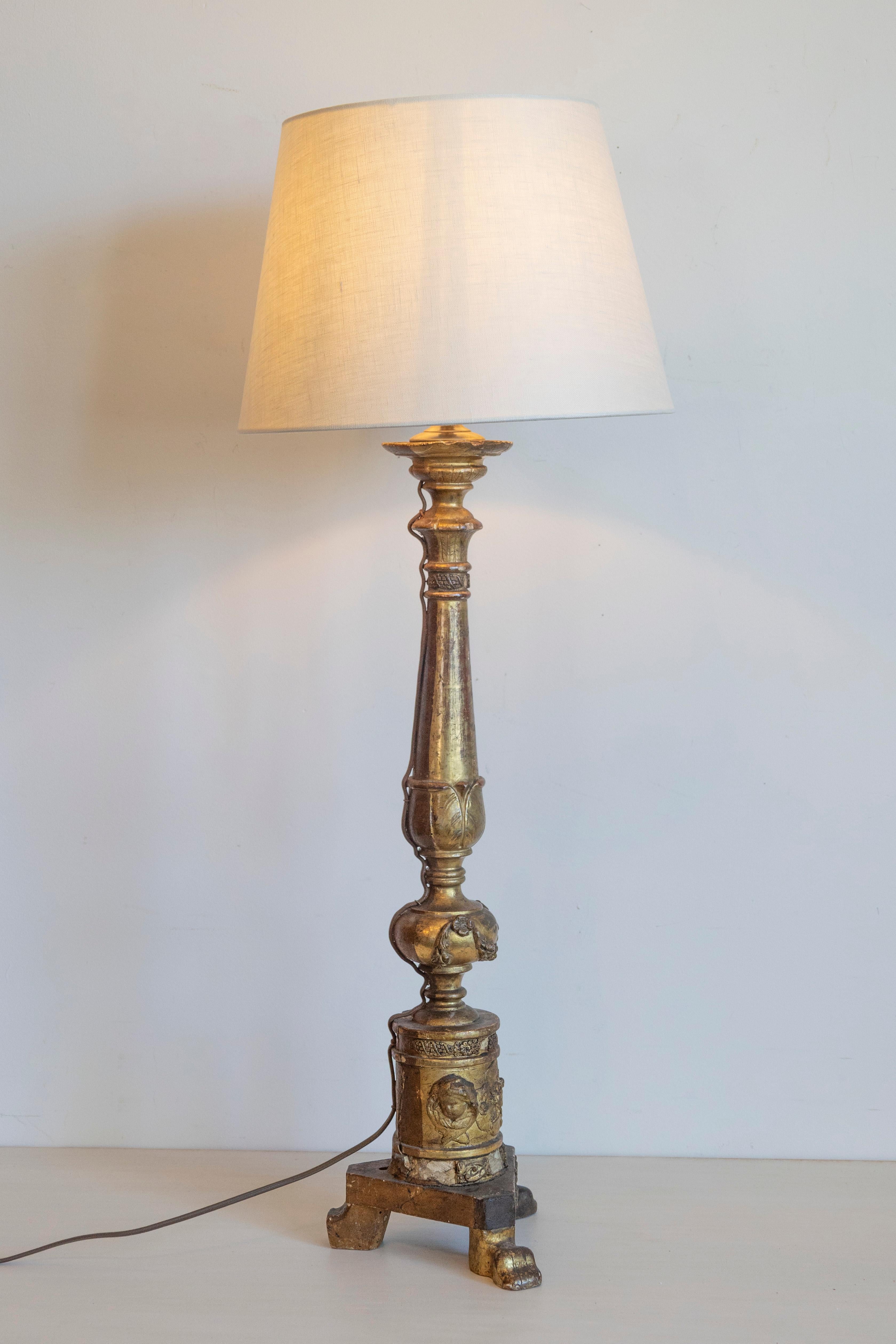 Lampe française du 18e siècle en vente 3