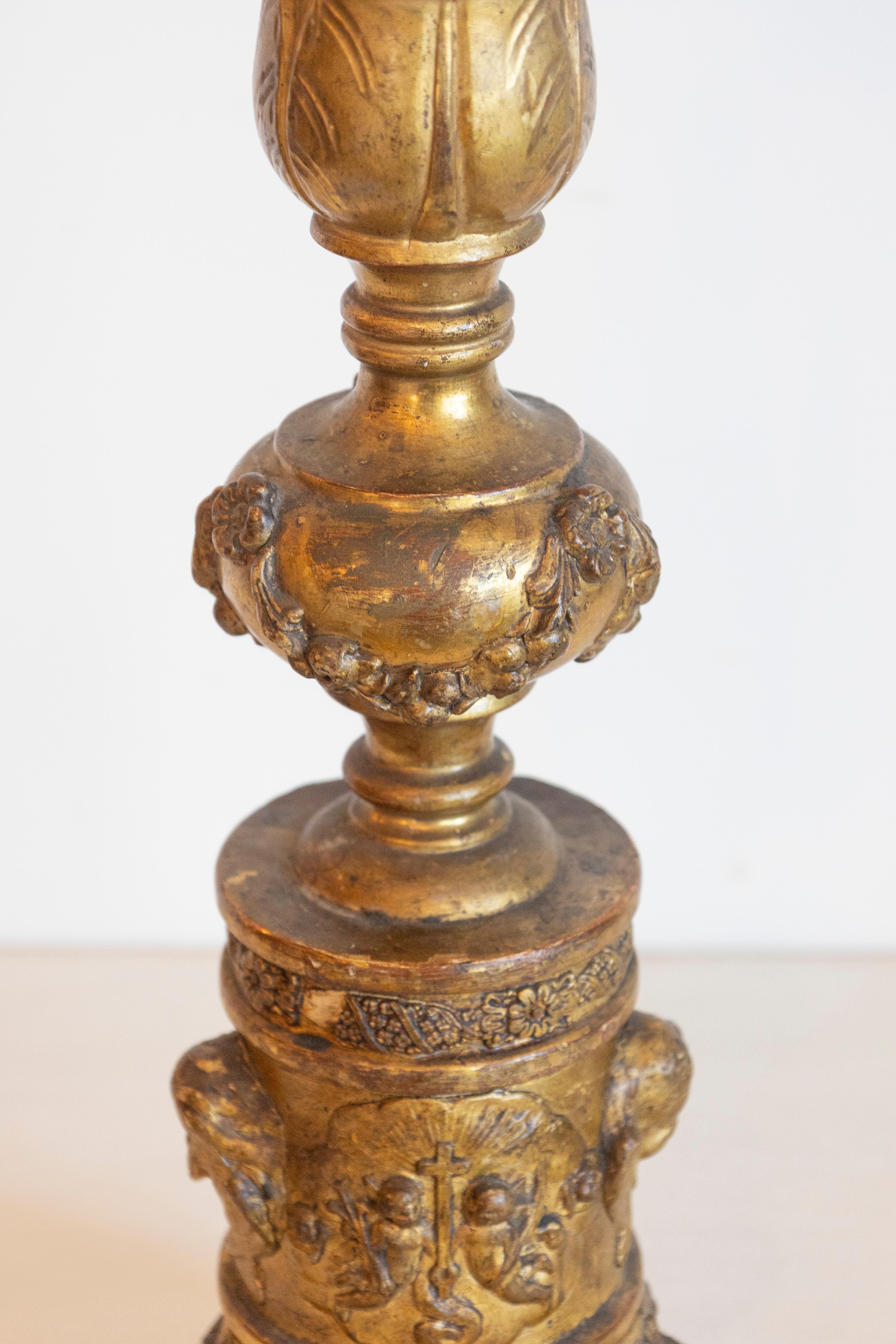 Bois Lampe française du 18e siècle en vente