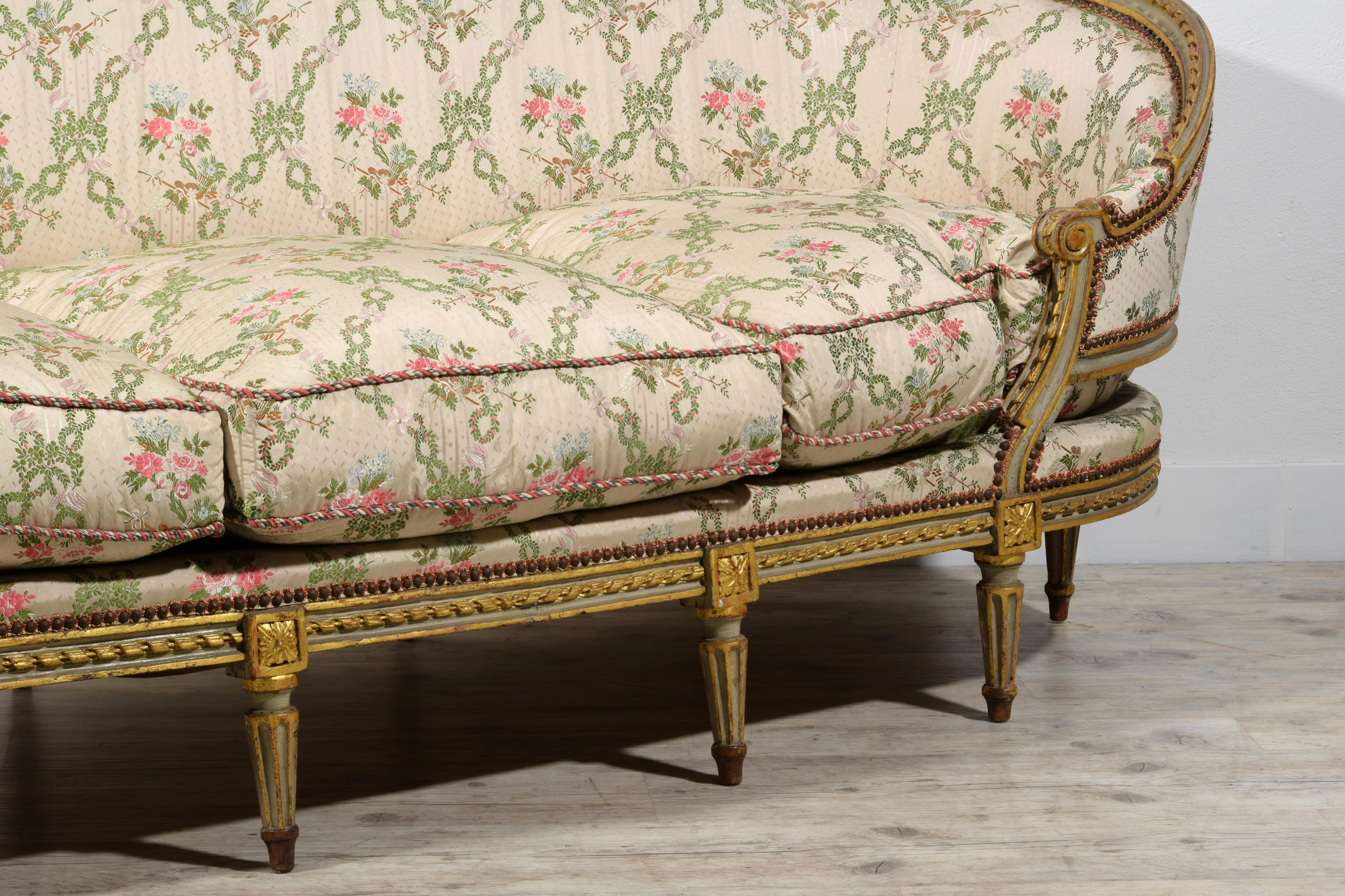 18th Century, French Laquered Giltwood Louis XVI Sofa by Pierre Nicolas Pillot 12