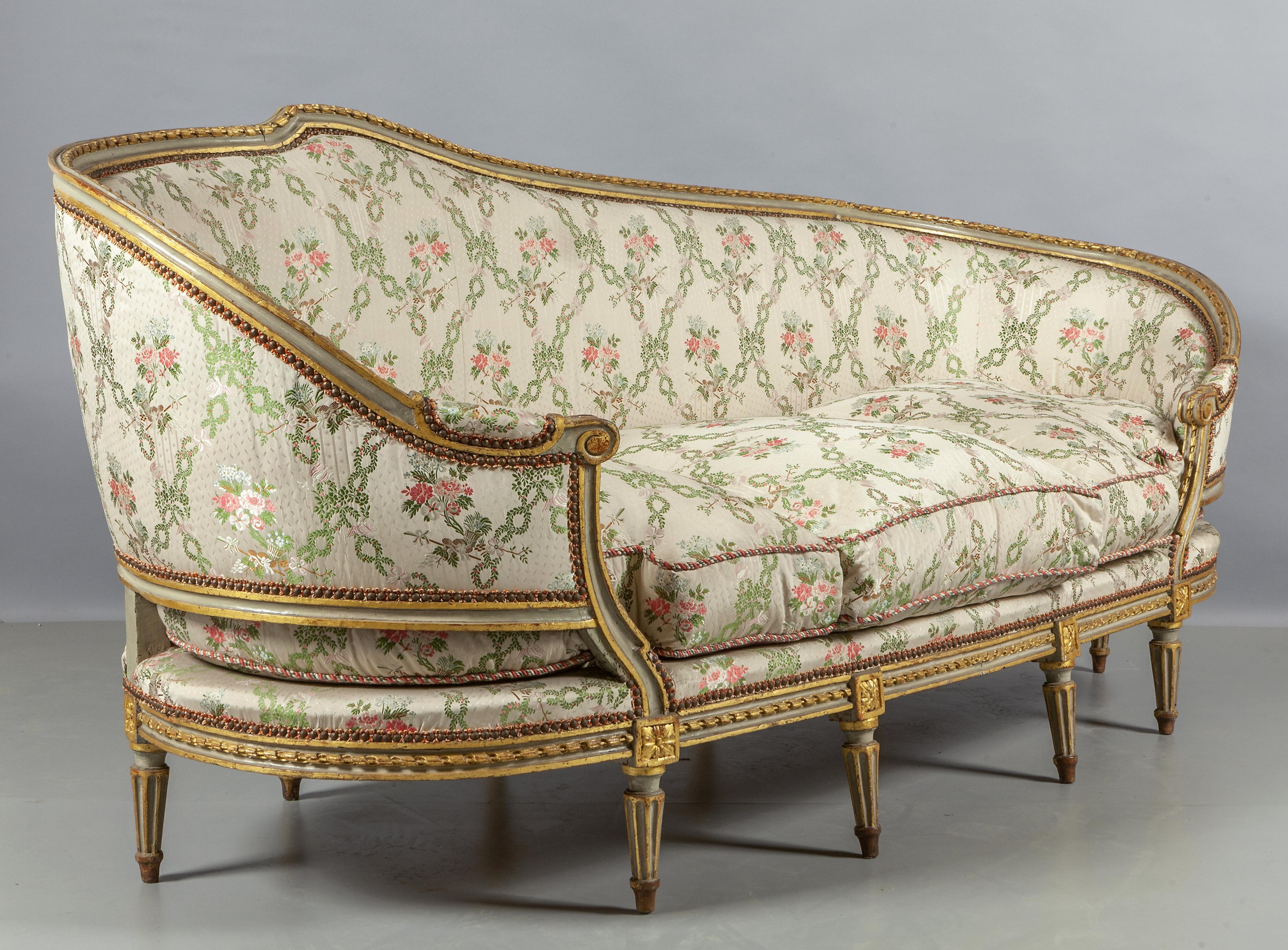 18th Century, French Laquered and Giltwood Louis XVI Sofa by Pierre Nicolas Pillot
Stamped 