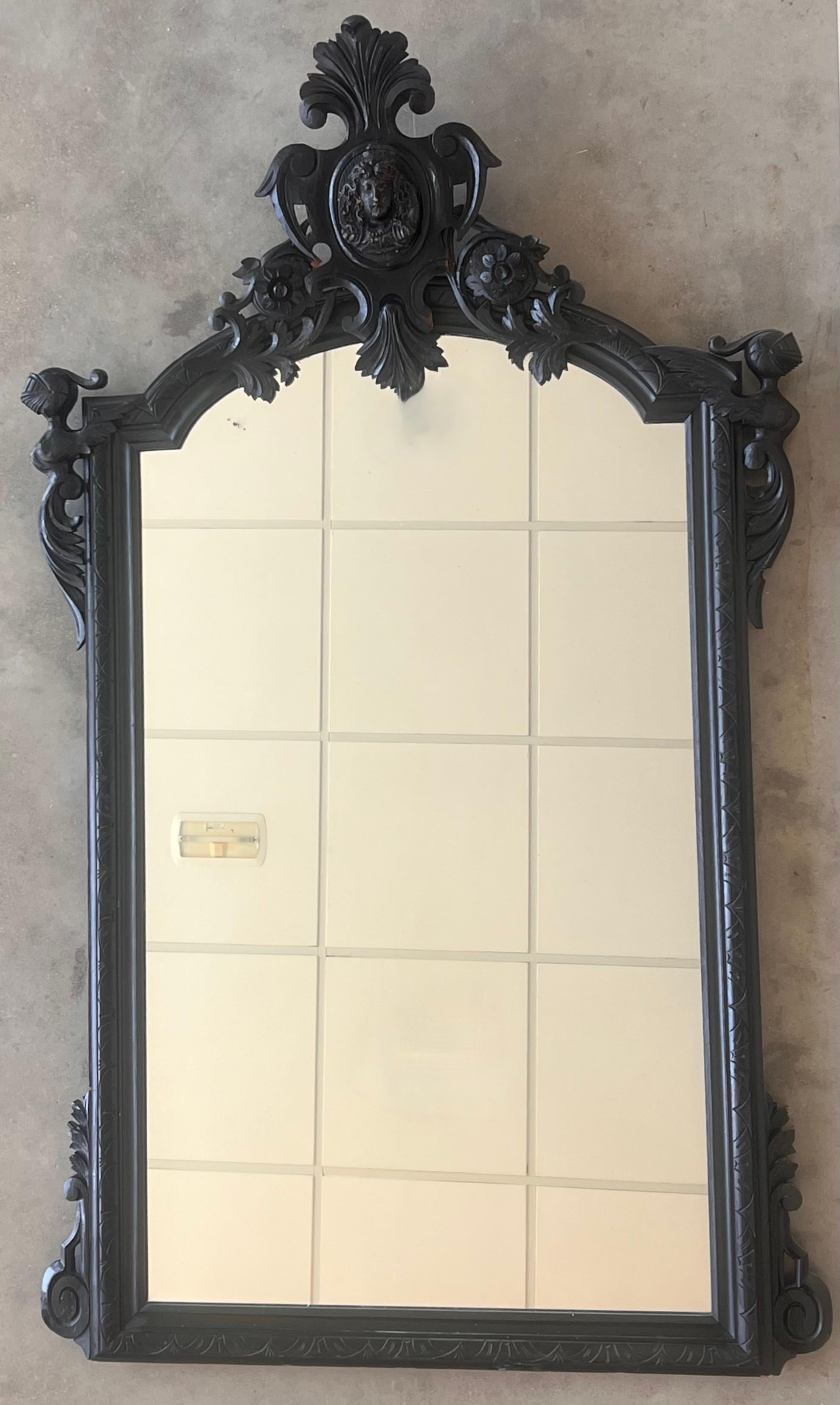 18th Century French Large Flemish Baroque Walnut Ebonized Mirror In Good Condition For Sale In Miami, FL