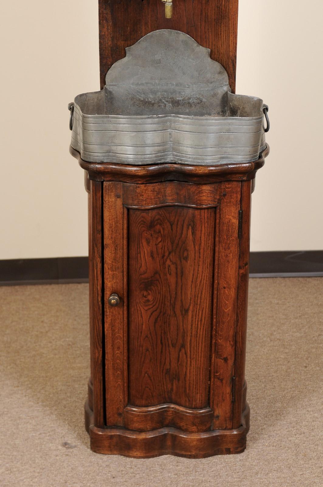 18th Century French Lavabo in Oak & Pewter For Sale 7