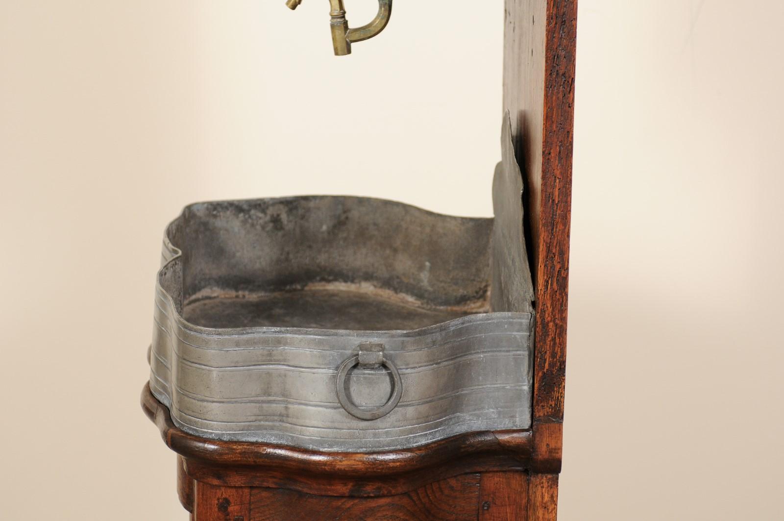 18th Century French Lavabo in Oak & Pewter For Sale 3