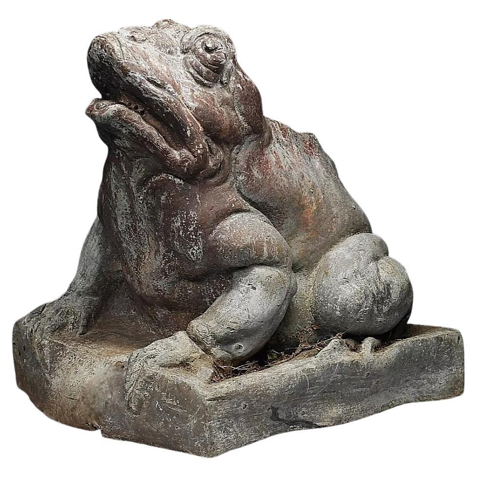 Sapo de jardín de plomo francés del siglo XVIII Grande