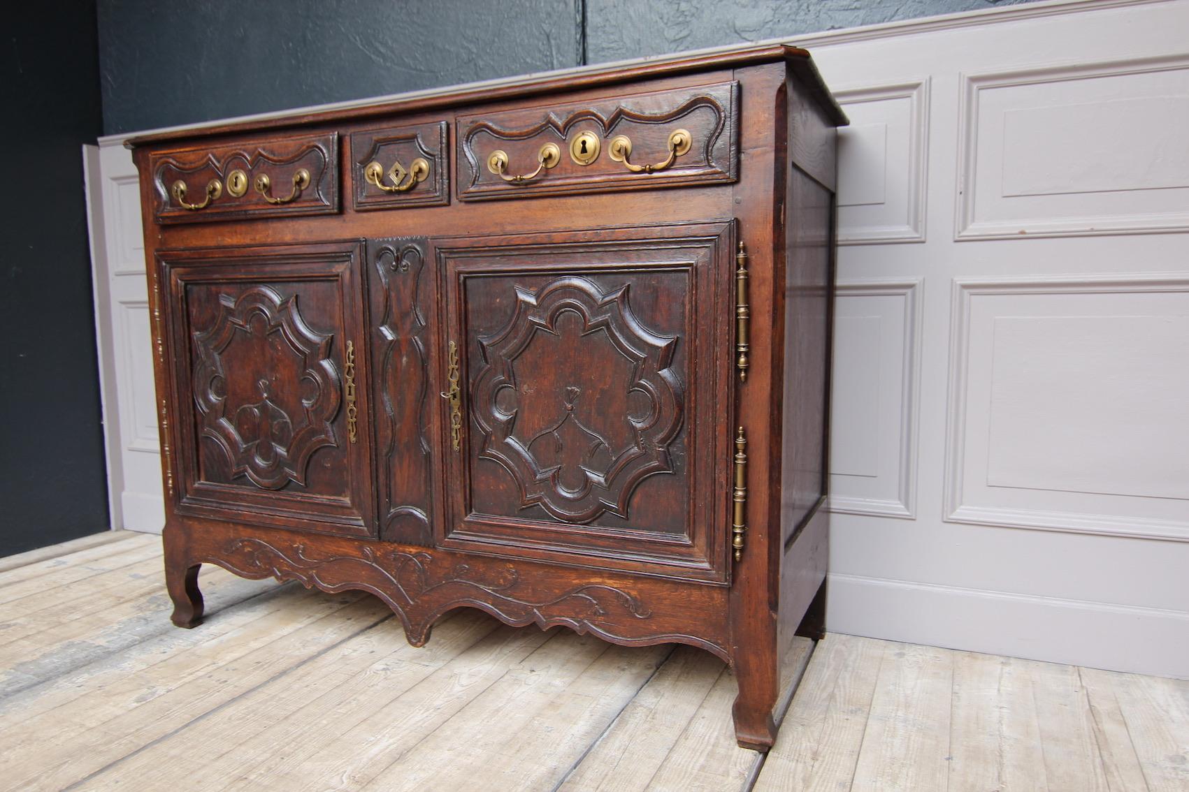 Hand-Carved 18th Century French Lorraine Sideboard Made of Oak