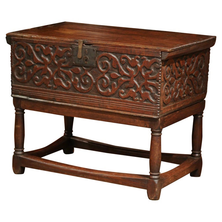 18th Century French Louis Xiii Carved Oak Trunk Side Table With Fl Decor