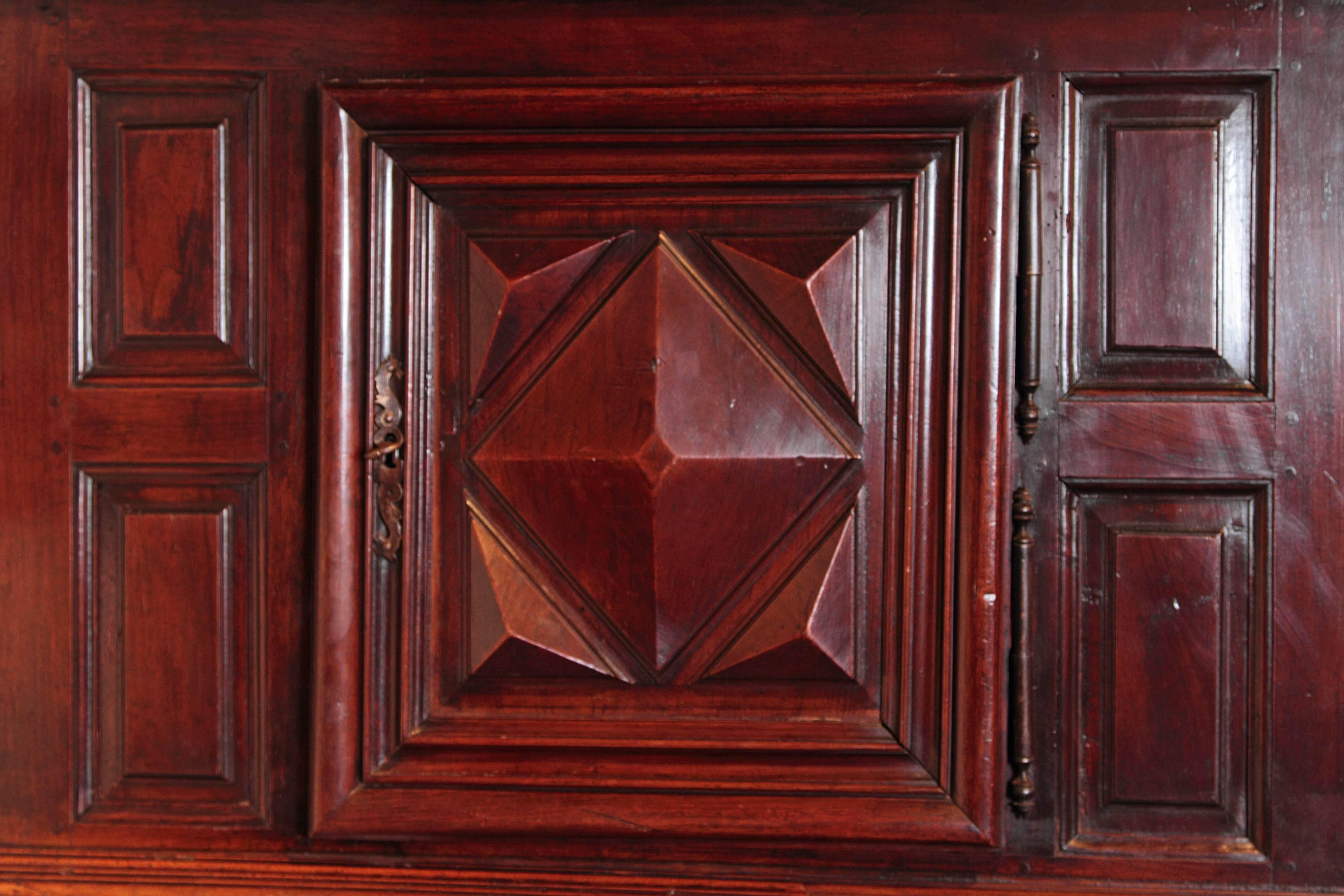 18th Century French Louis XIII Carved Walnut Cabinet with Diamond Shaped Decor 5