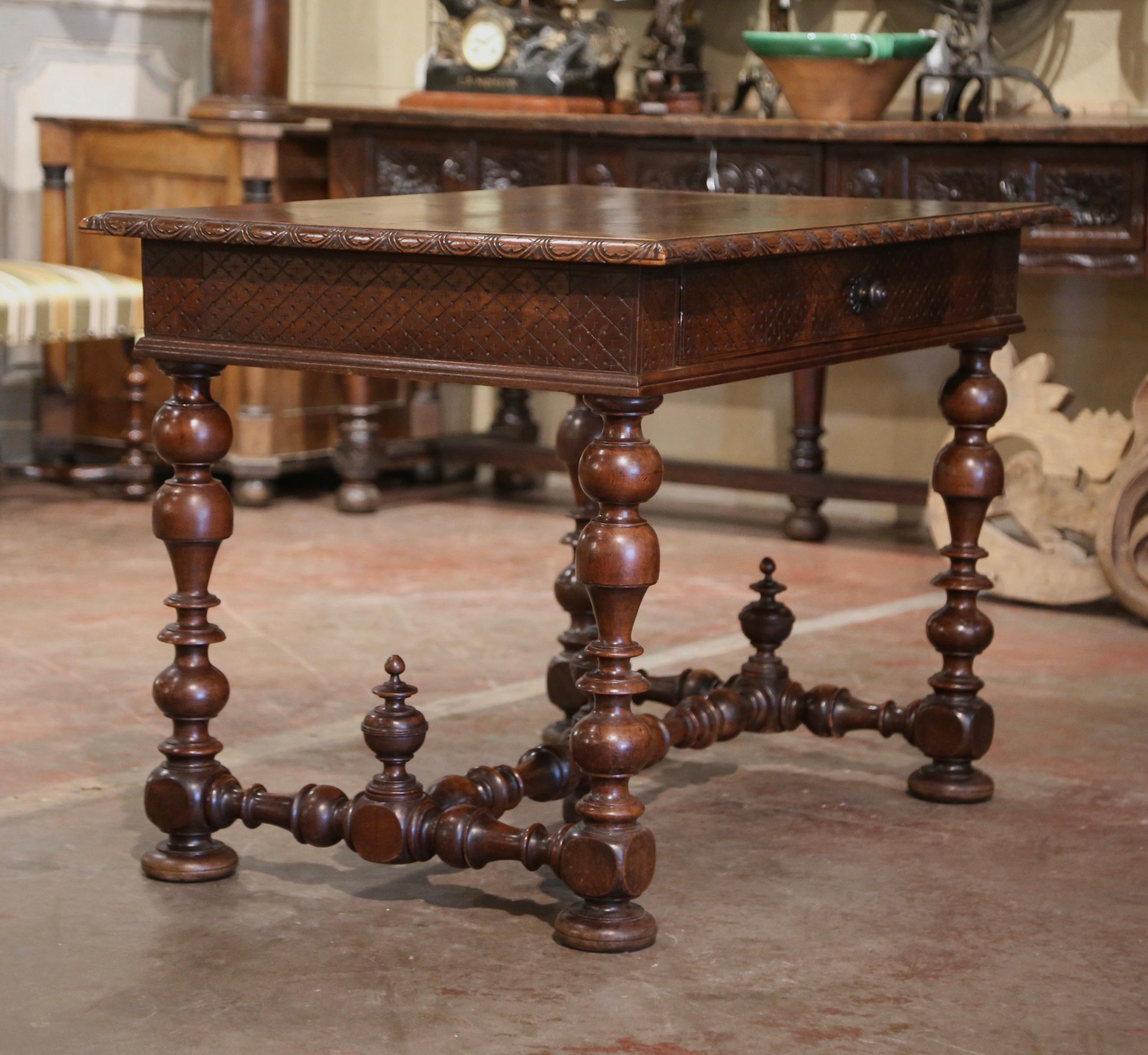 18th Century French Louis XIII Carved Walnut Turned-Leg Side Table with Drawer For Sale 7