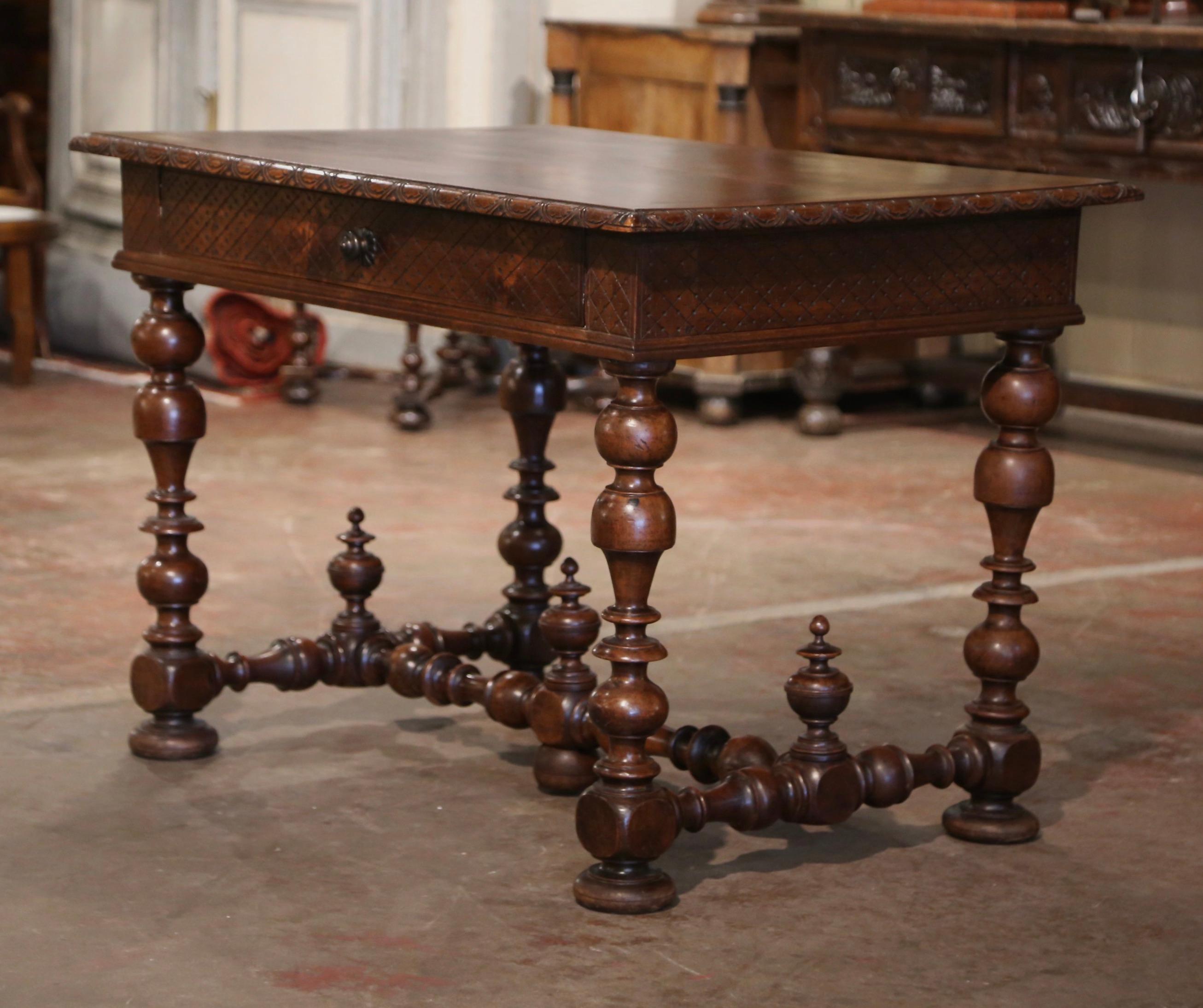 18th Century French Louis XIII Carved Walnut Turned-Leg Side Table with Drawer For Sale 2