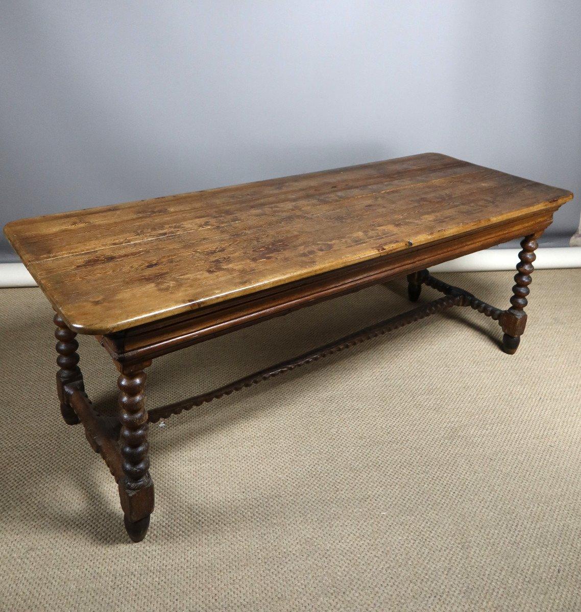 18th century French Louis XIII Pine Historical Table For Sale 2