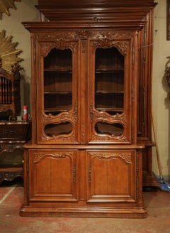 18th Century French Louis XIV Oak Buffet à Deux-Corps from Normandy