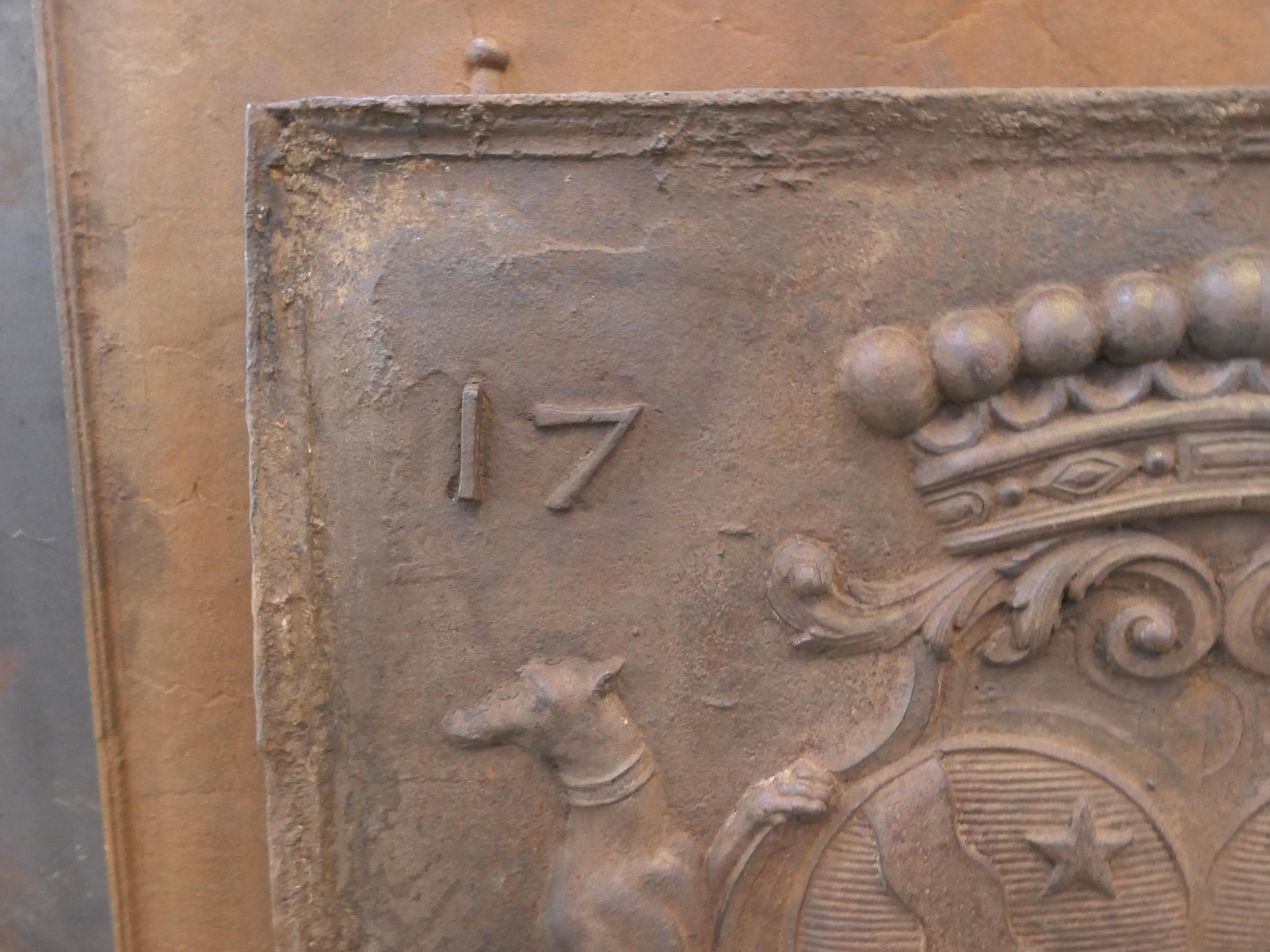 18th Century French Louis XIV 'Coat of Arms' Fireback / Backsplash For Sale 8