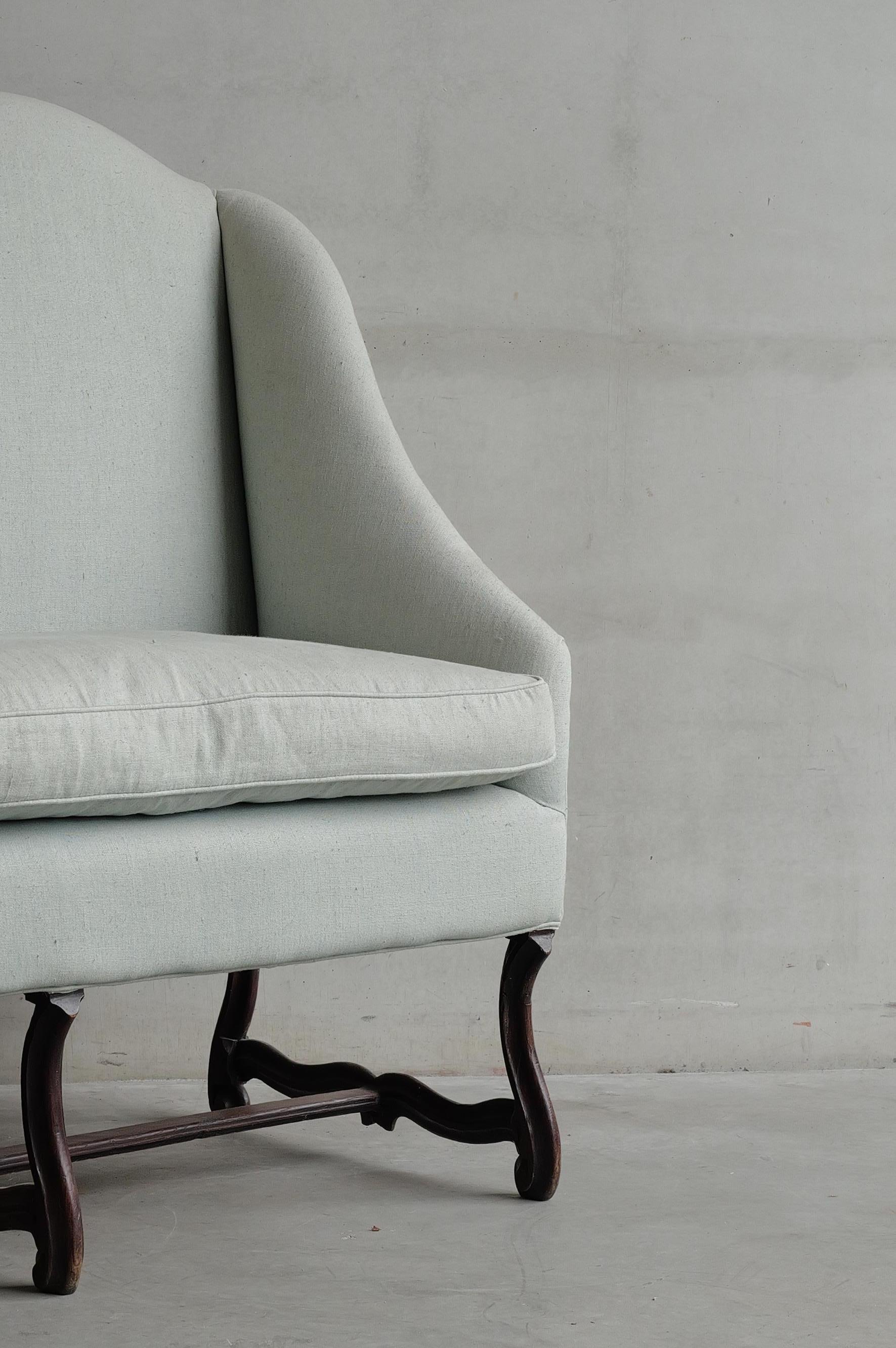 18th Century French Louis XIV-style Os De Mouton Sofa In Good Condition In Antwerpen, BE