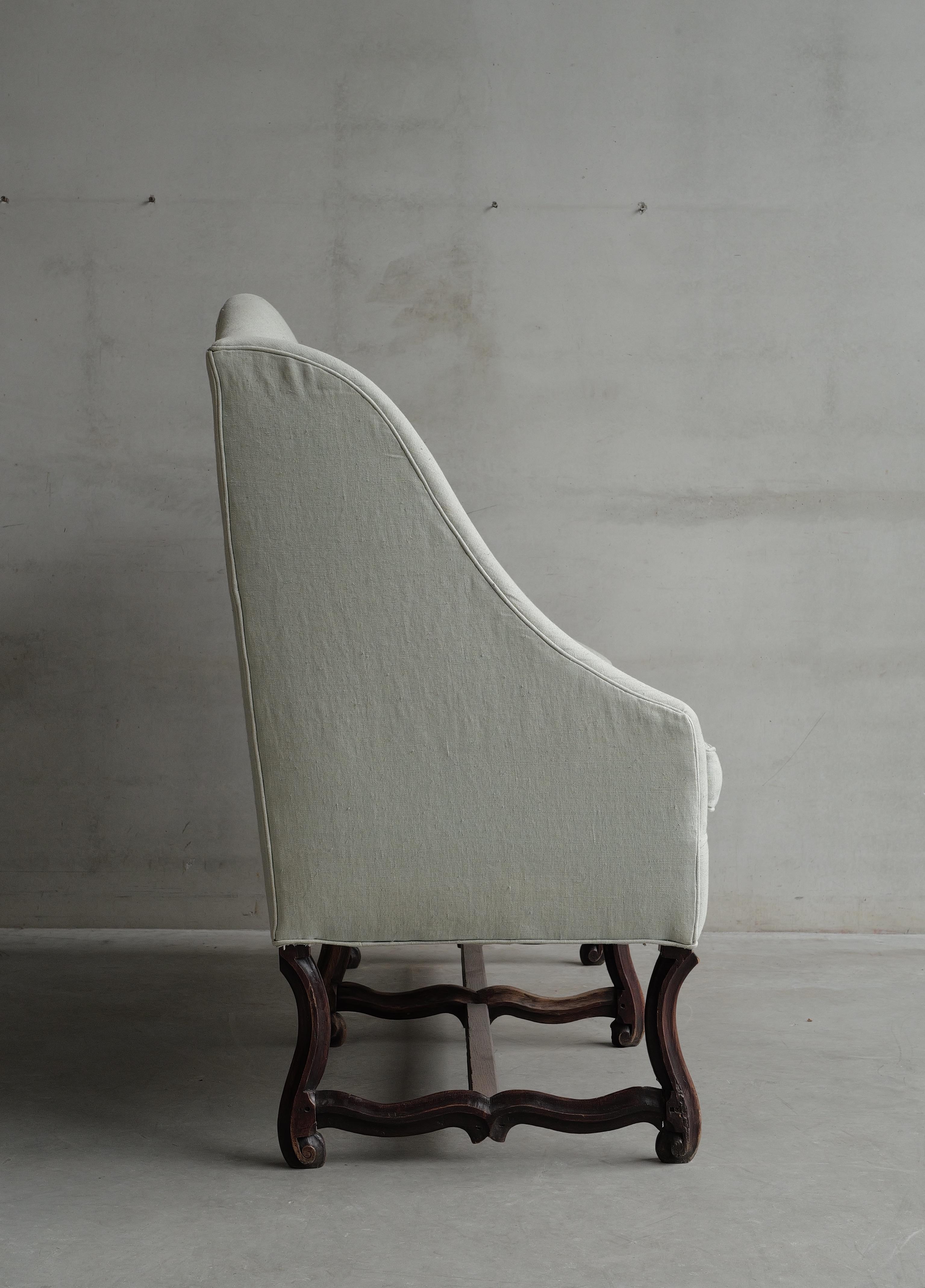 18th Century and Earlier 18th Century French Louis XIV-style Os De Mouton Sofa