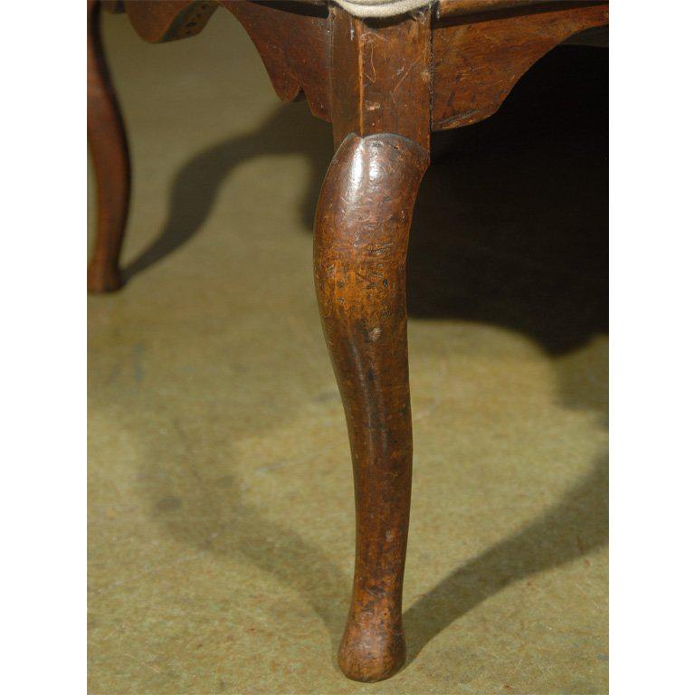 18th Century French Louis XIV Walnut Chair 4