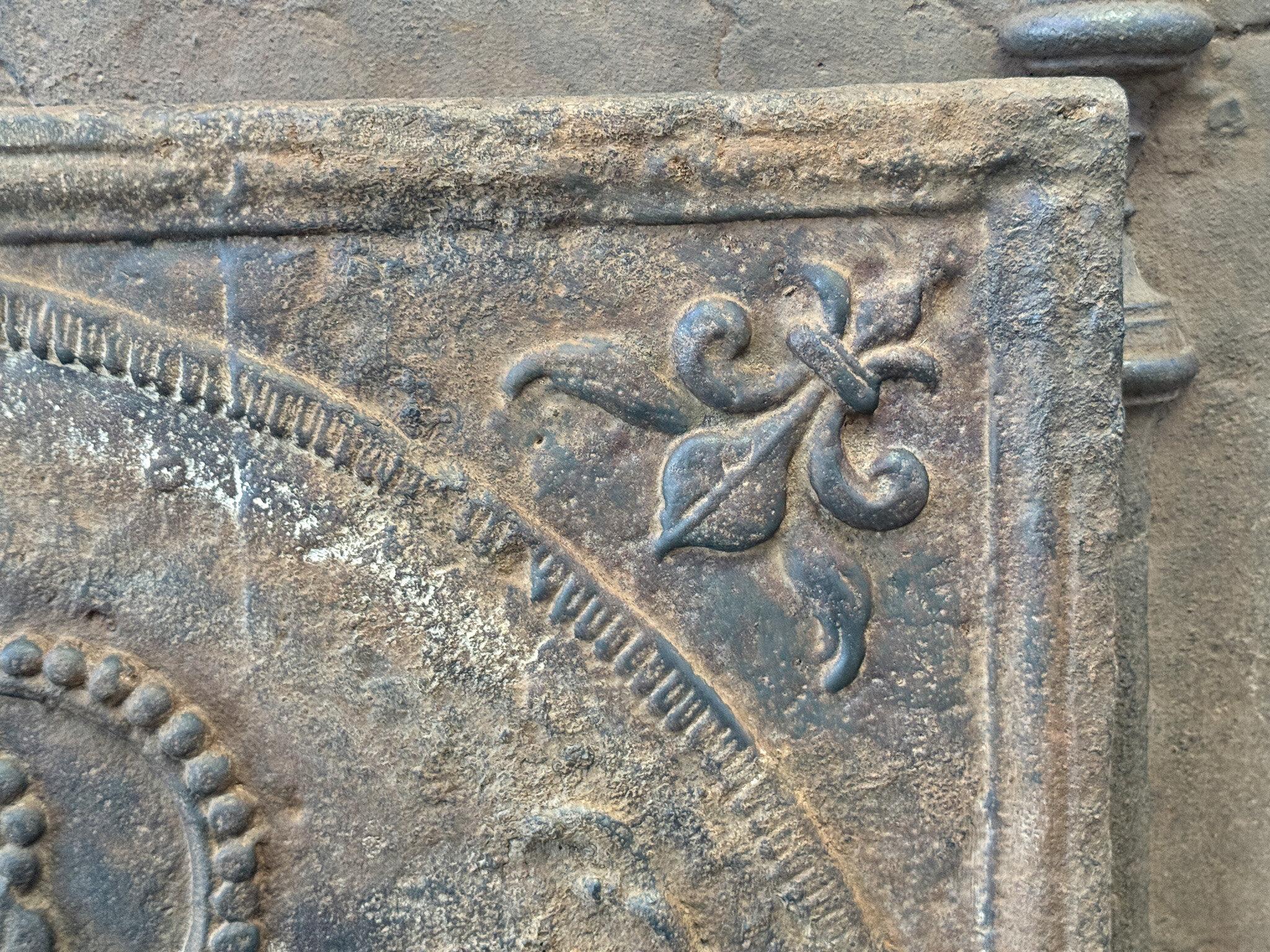 Parafuoco francese del XVIII secolo Luigi XV 