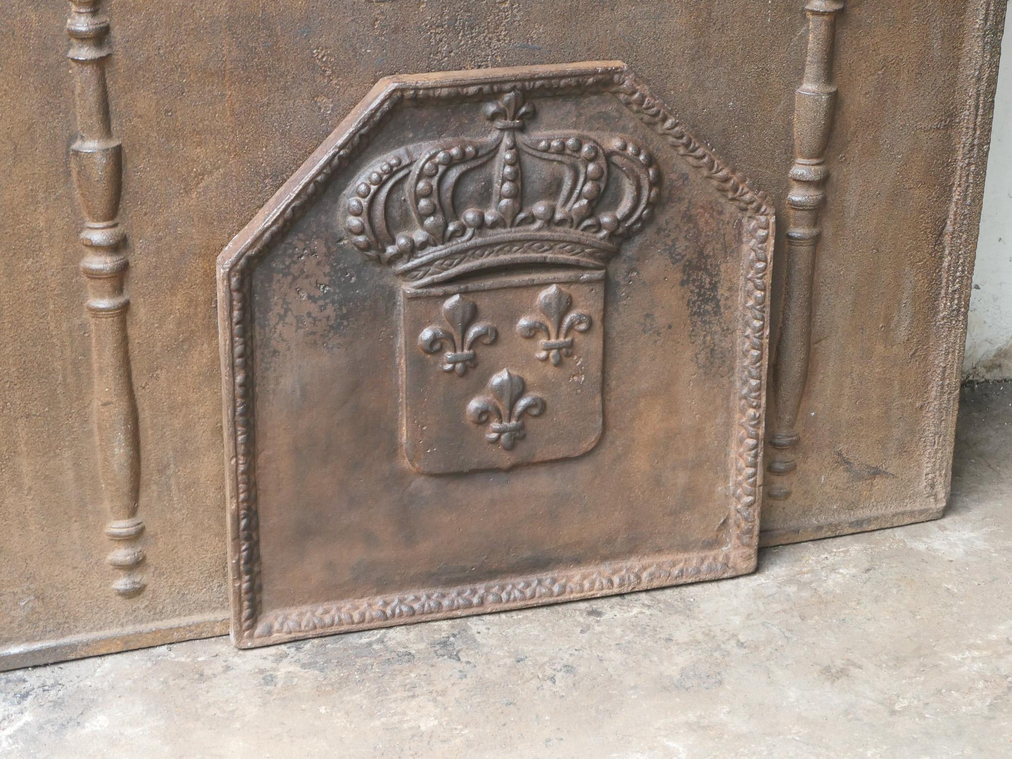 XVIIIe siècle et antérieur Plaque de cheminée Louis XV du 18ème siècle « Arms of France » en vente