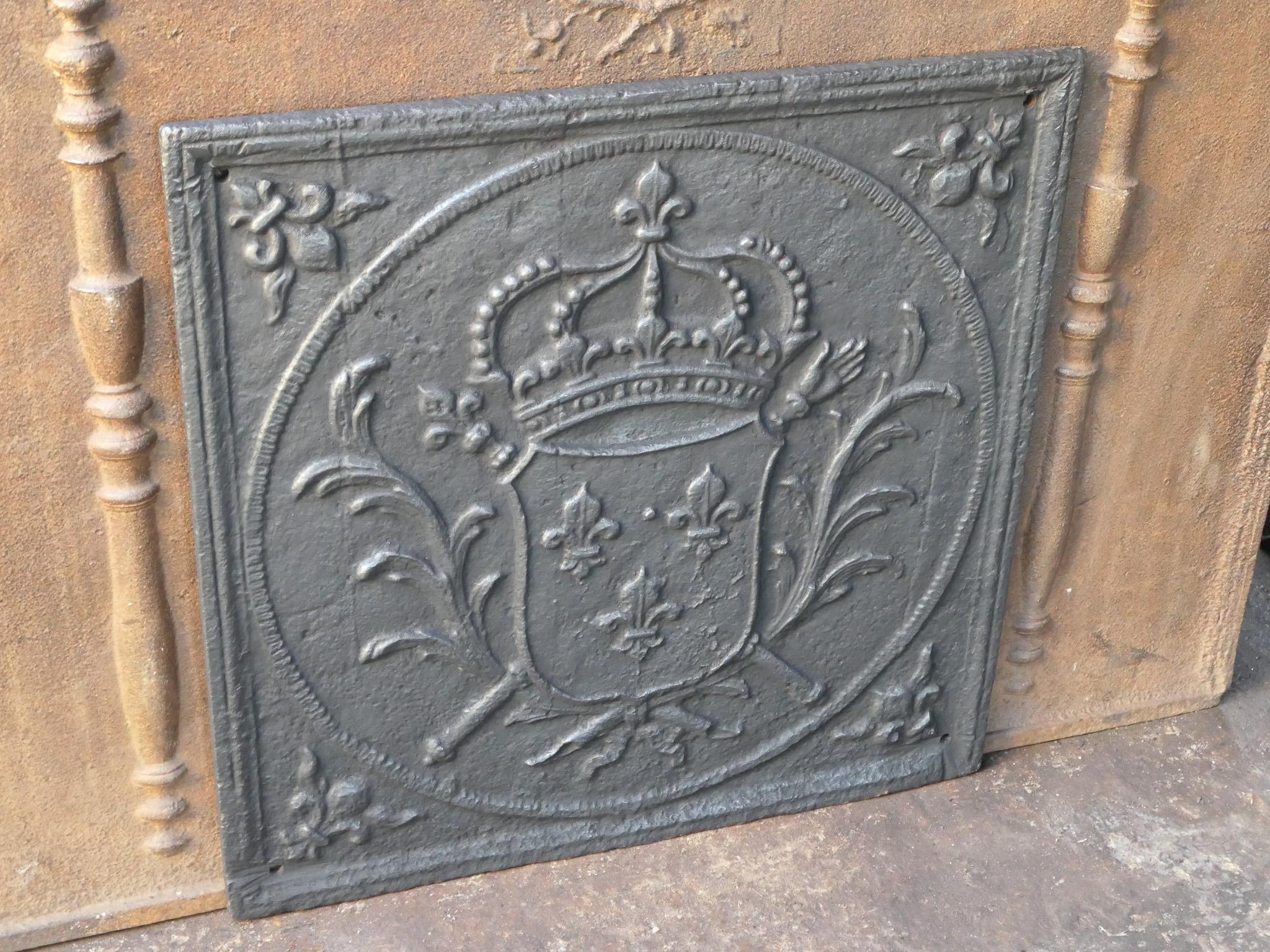 18th Century French Louis XV 'Arms of France' Fireback / Backsplash For Sale 1
