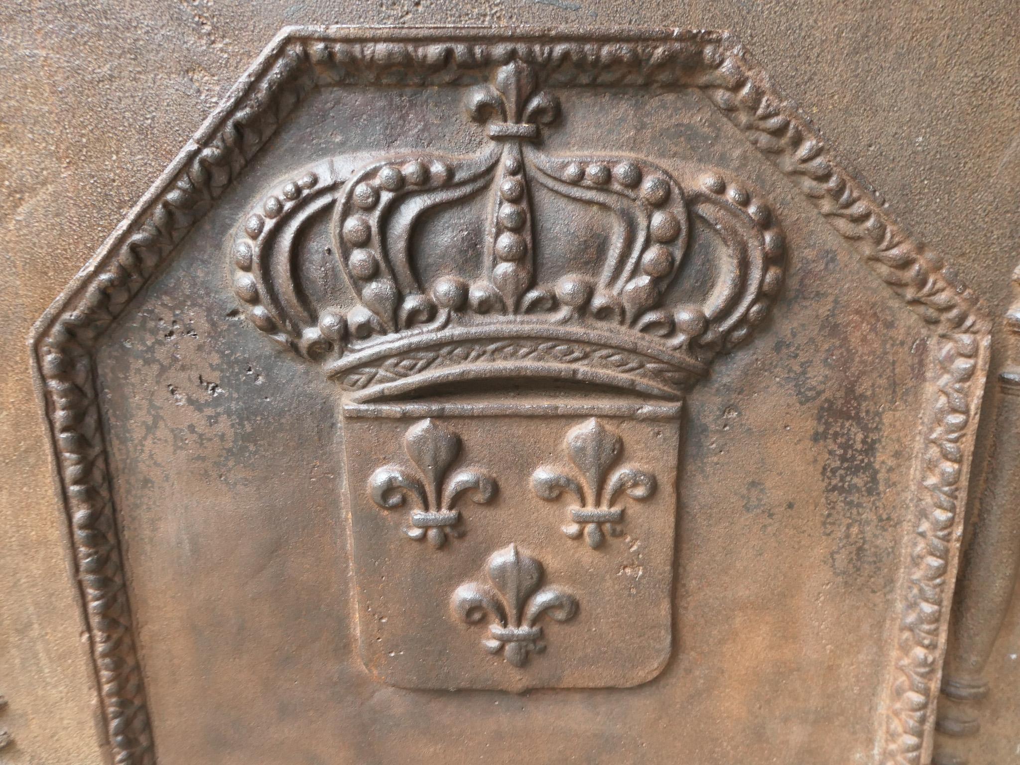 Plaque de cheminée Louis XV du 18ème siècle « Arms of France » en vente 1