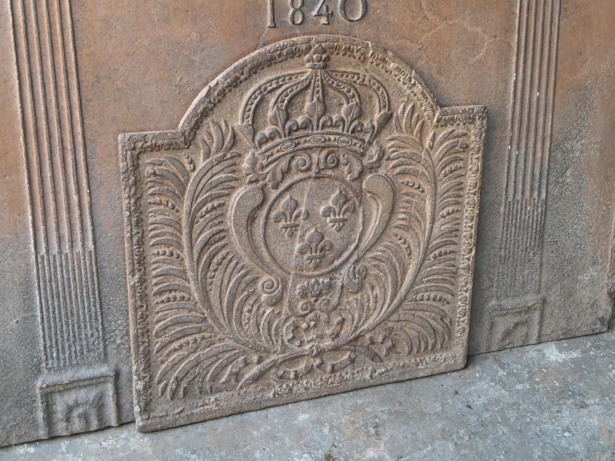 18th Century French Louis XV 'Arms of France' Fireback / Backsplash For Sale 1