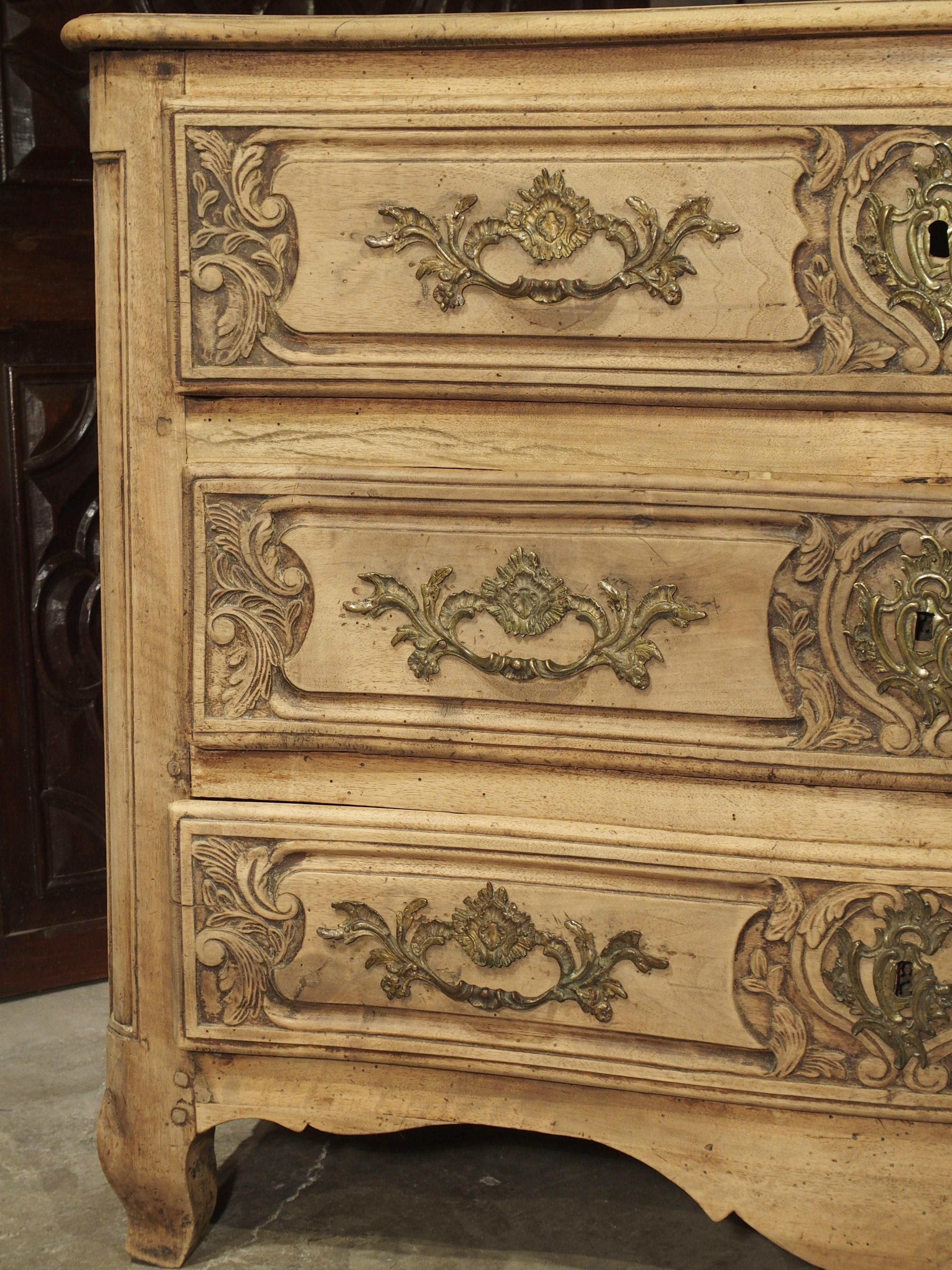 18th Century French Louis XV Bleached Walnut Commode 7