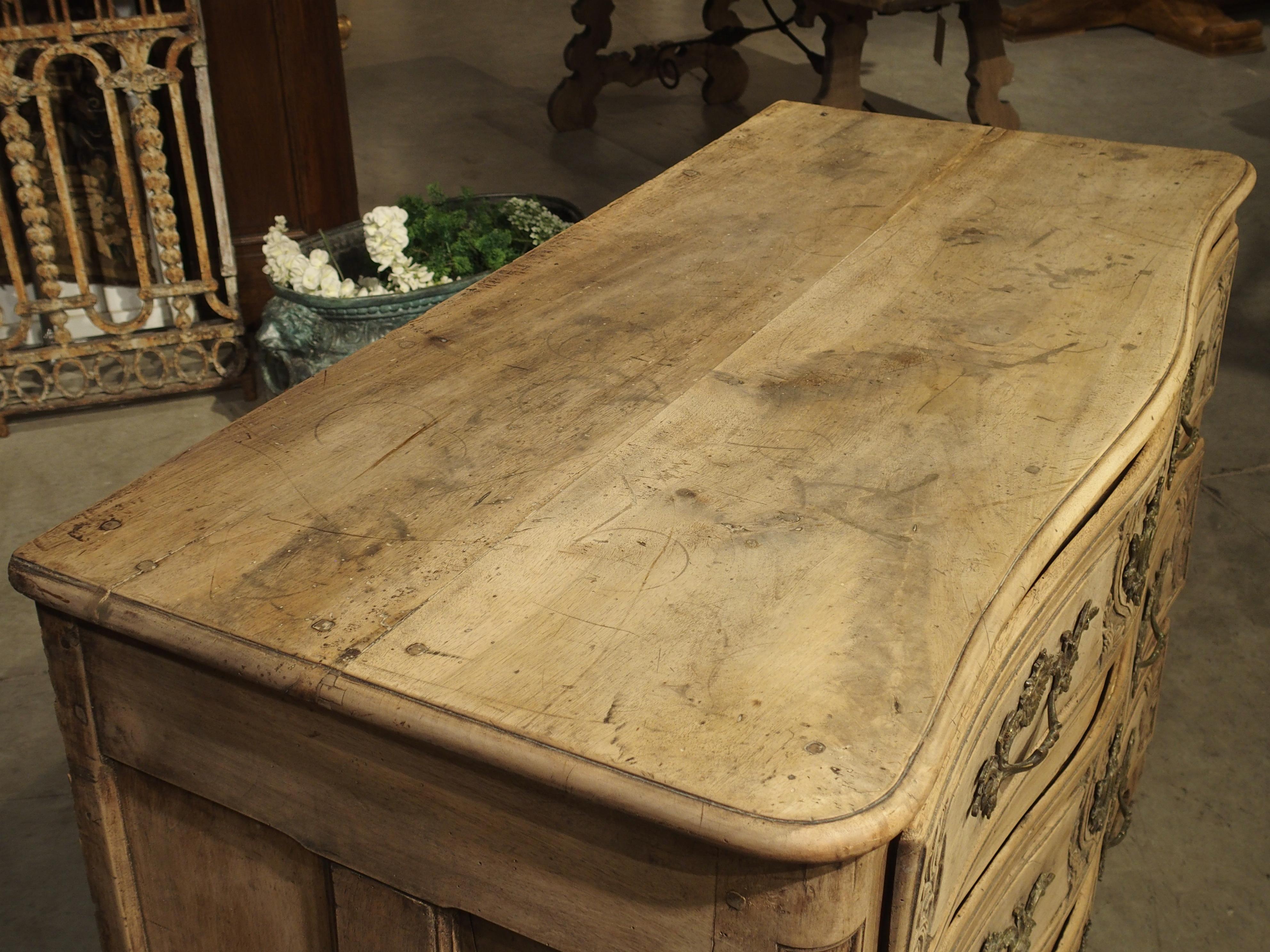 18th Century French Louis XV Bleached Walnut Commode 2