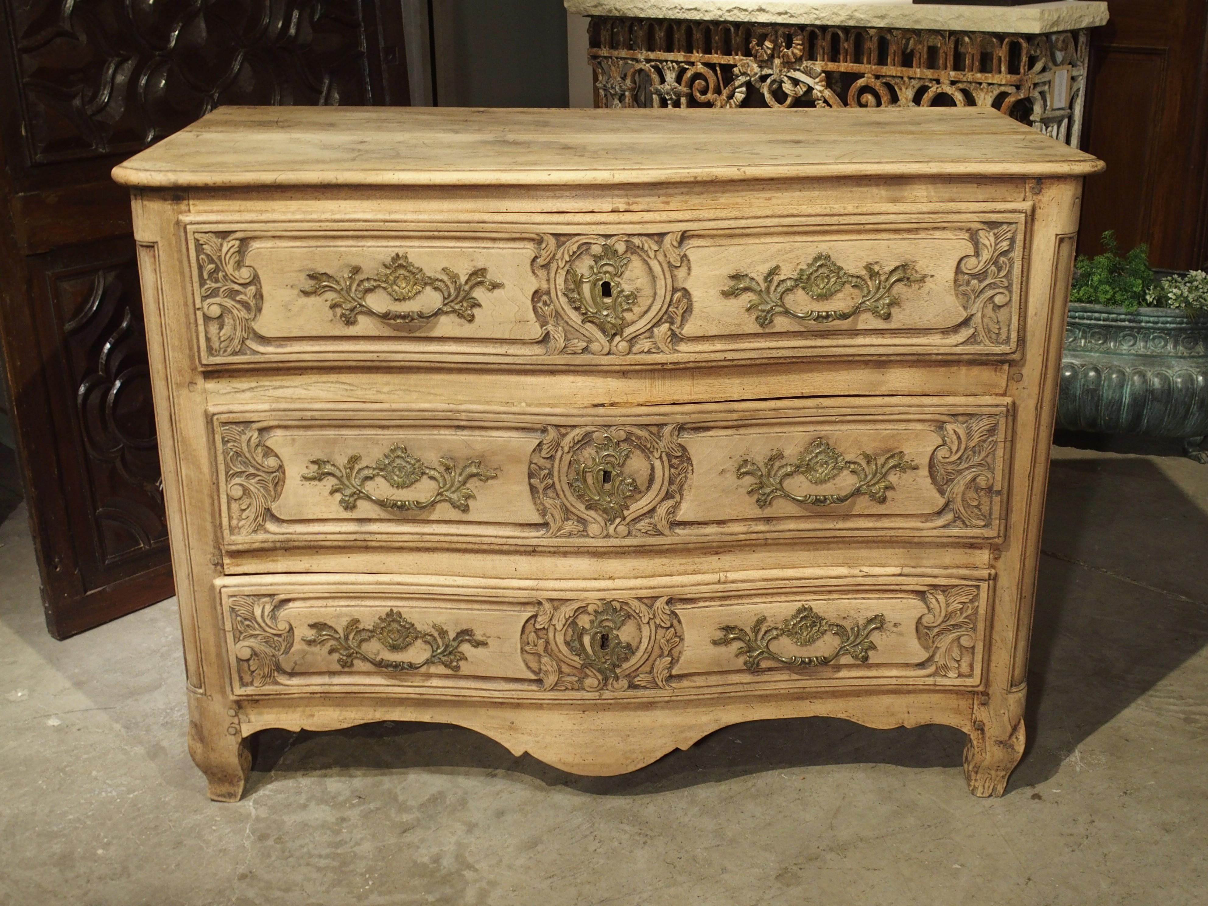 18th Century French Louis XV Bleached Walnut Commode 3