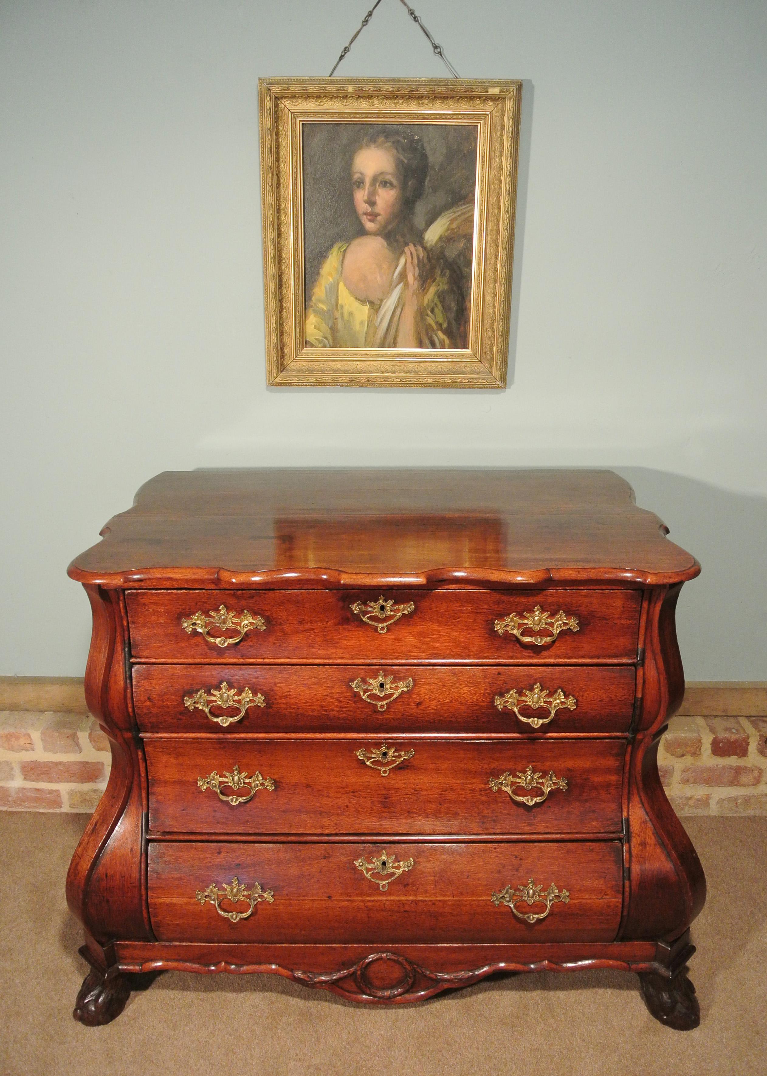 18th Century French Louis XV Bombe Cherry Chest of Drawers, circa 1780 In Good Condition For Sale In Dallington, East Sussex