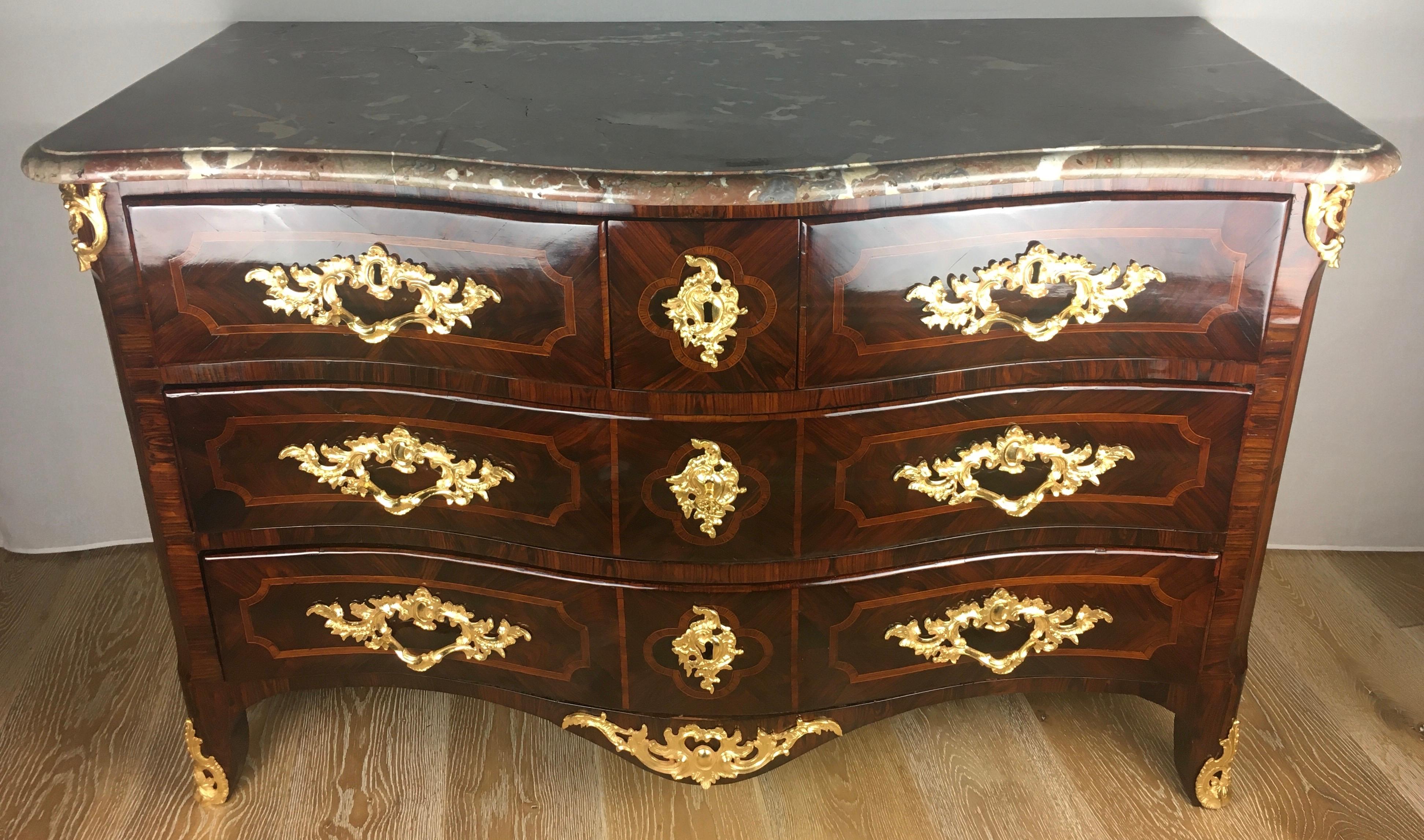 A very fine Early 18th Century French Louis XV style commode 