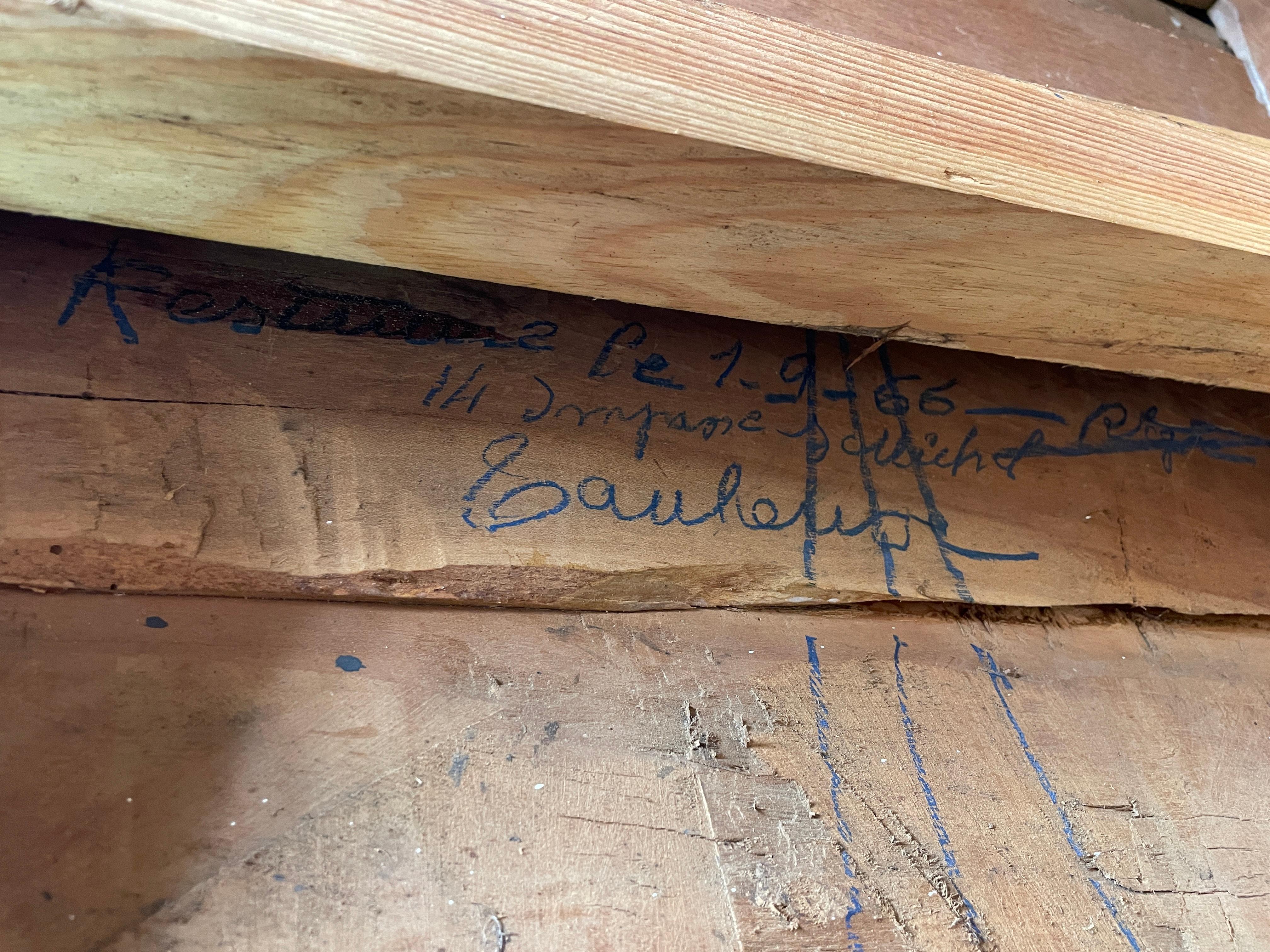 Commode ou coffre à tiroirs Louis XV du 18ème siècle peint en Bordelaise en vente 6