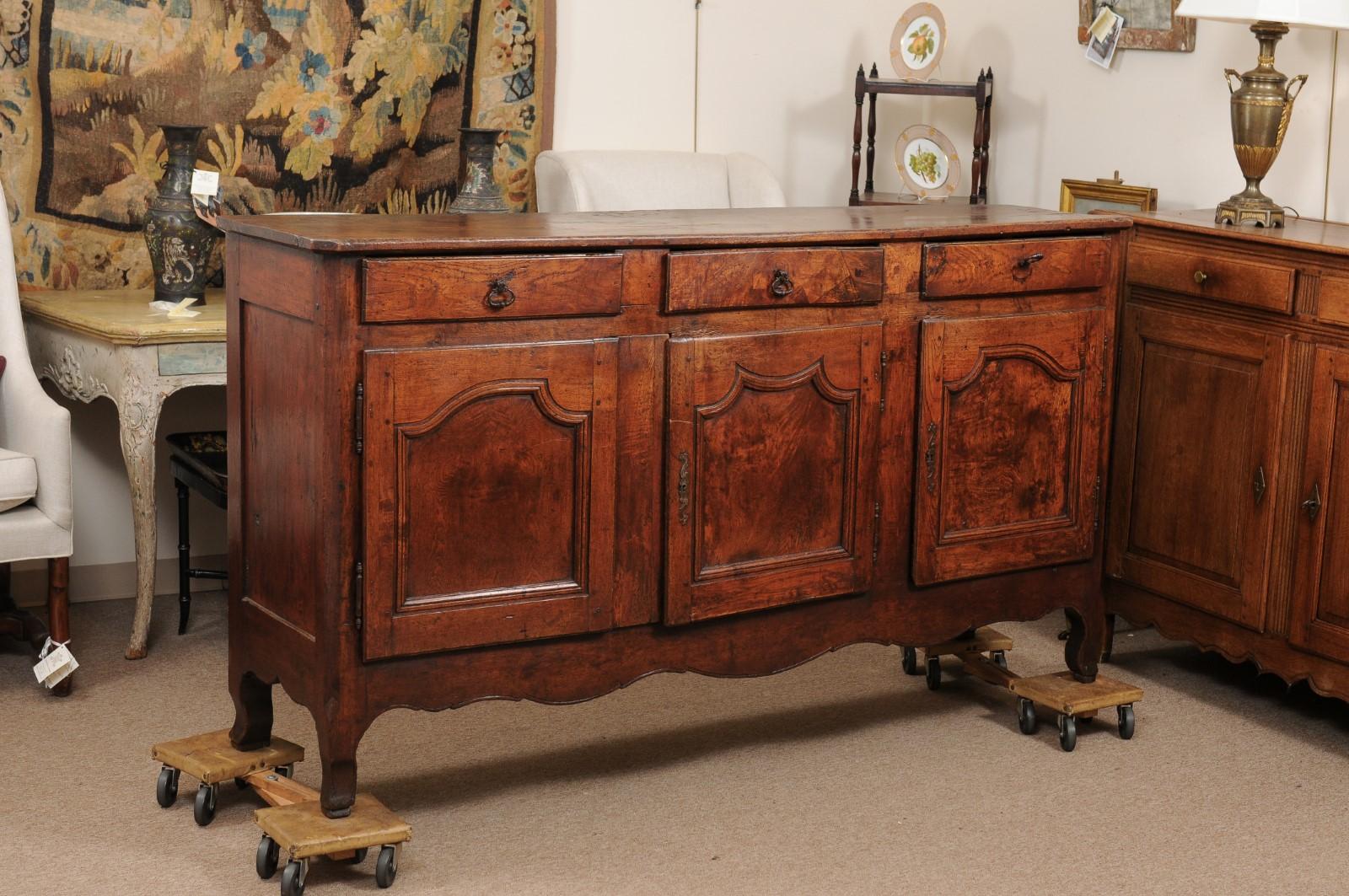 18th Century French Louis XV Burled Elm Enfilade with 3 Drawers & 3 Cabinet Door 8