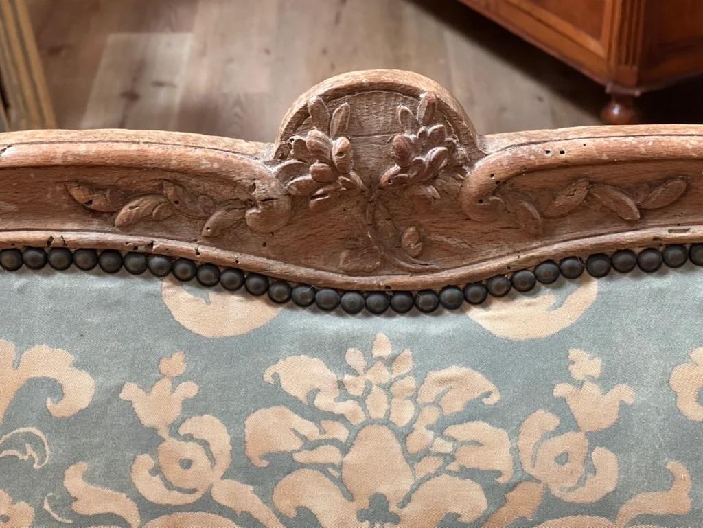 Wood 18th Century French Louis XV Canape Settee with Fortuny Upholstery For Sale