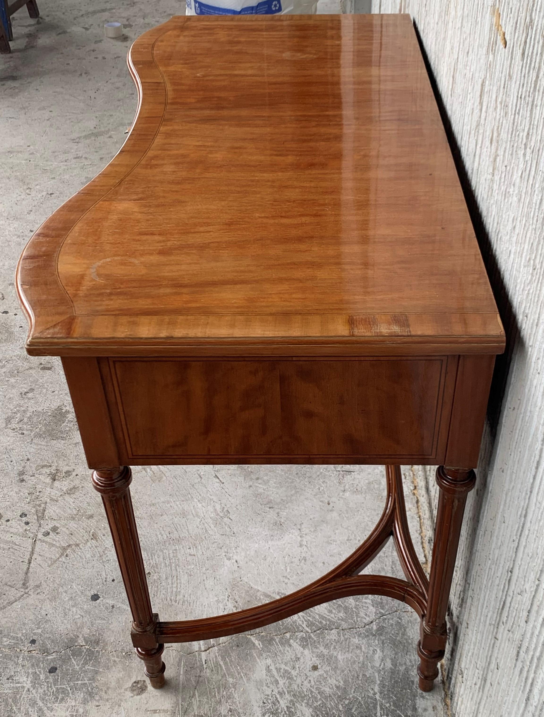 20th Century French Louis XV Style Carved Cherry Desk with Three Drawers In Good Condition In Miami, FL
