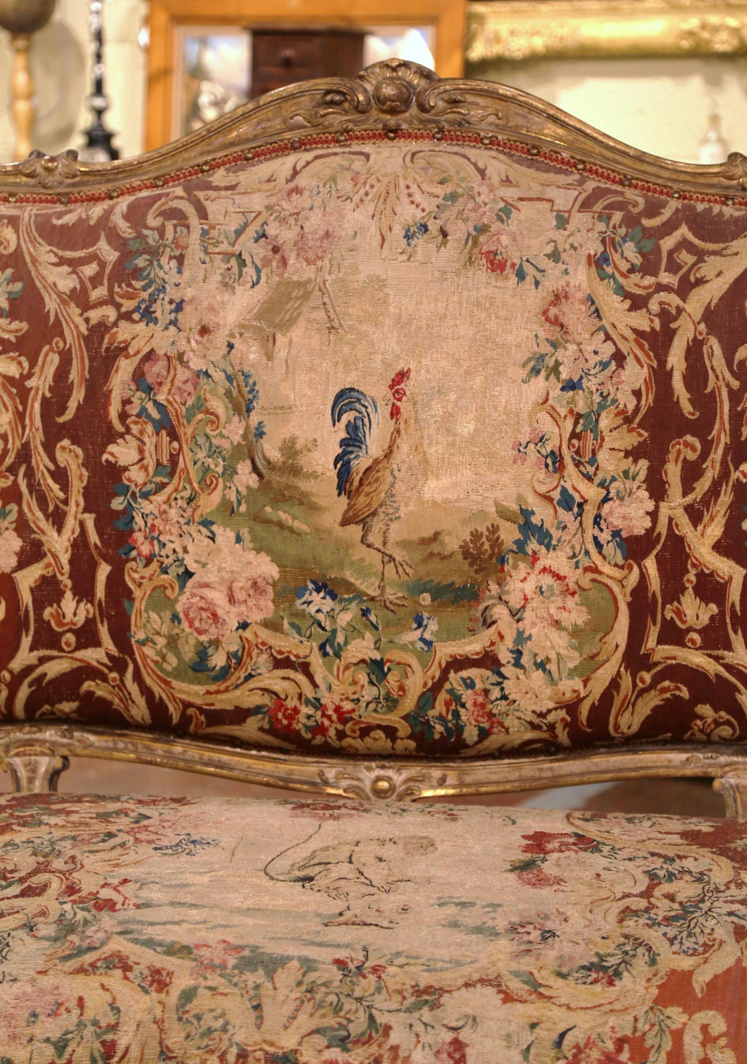 18. Jahrhundert Französisch Louis XV geschnitzt Giltwood Canapé mit Aubusson Wandteppich im Zustand „Hervorragend“ im Angebot in Dallas, TX