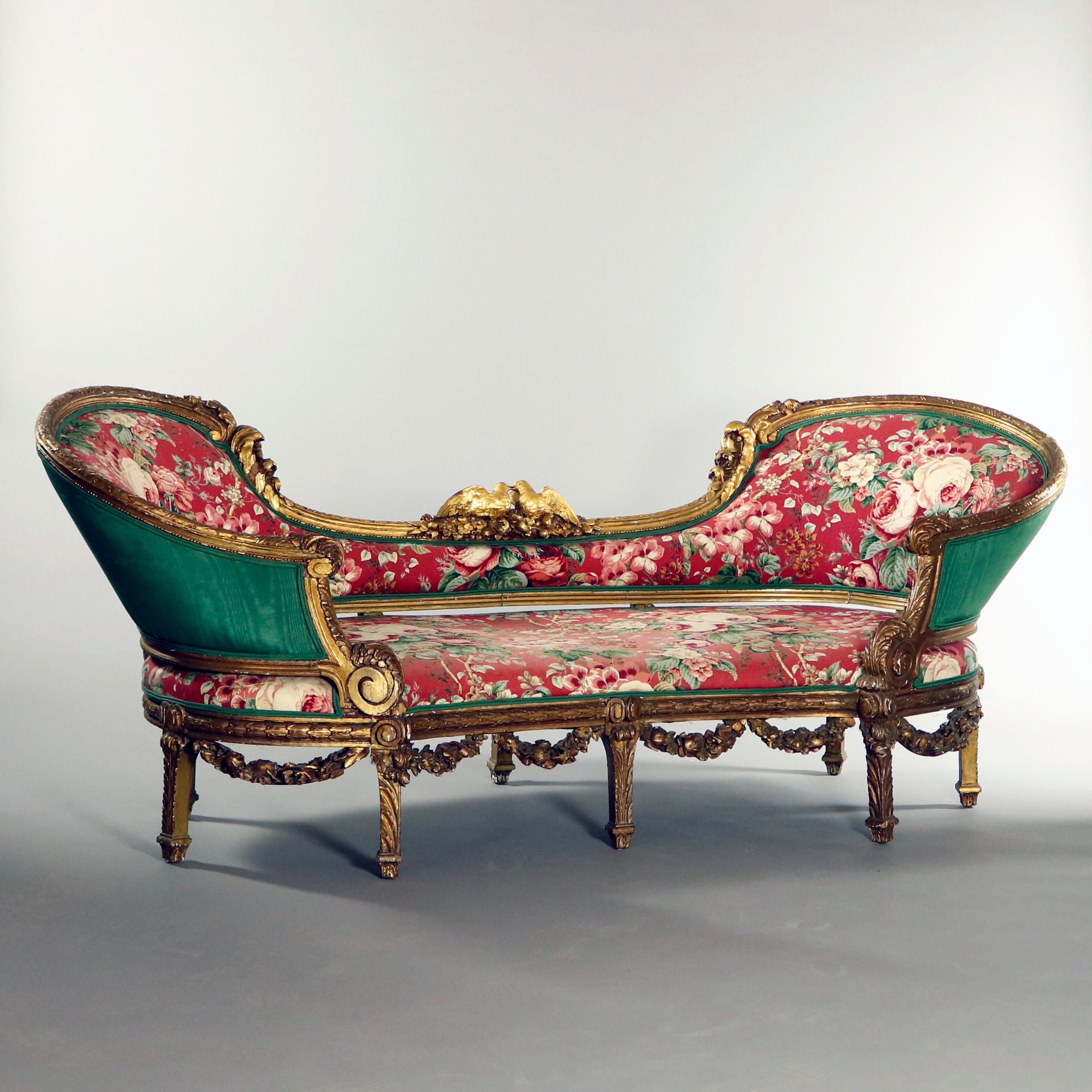 18th Century French Louis XV Carved Giltwood Upholstered Recamier Settee In Good Condition In Big Flats, NY