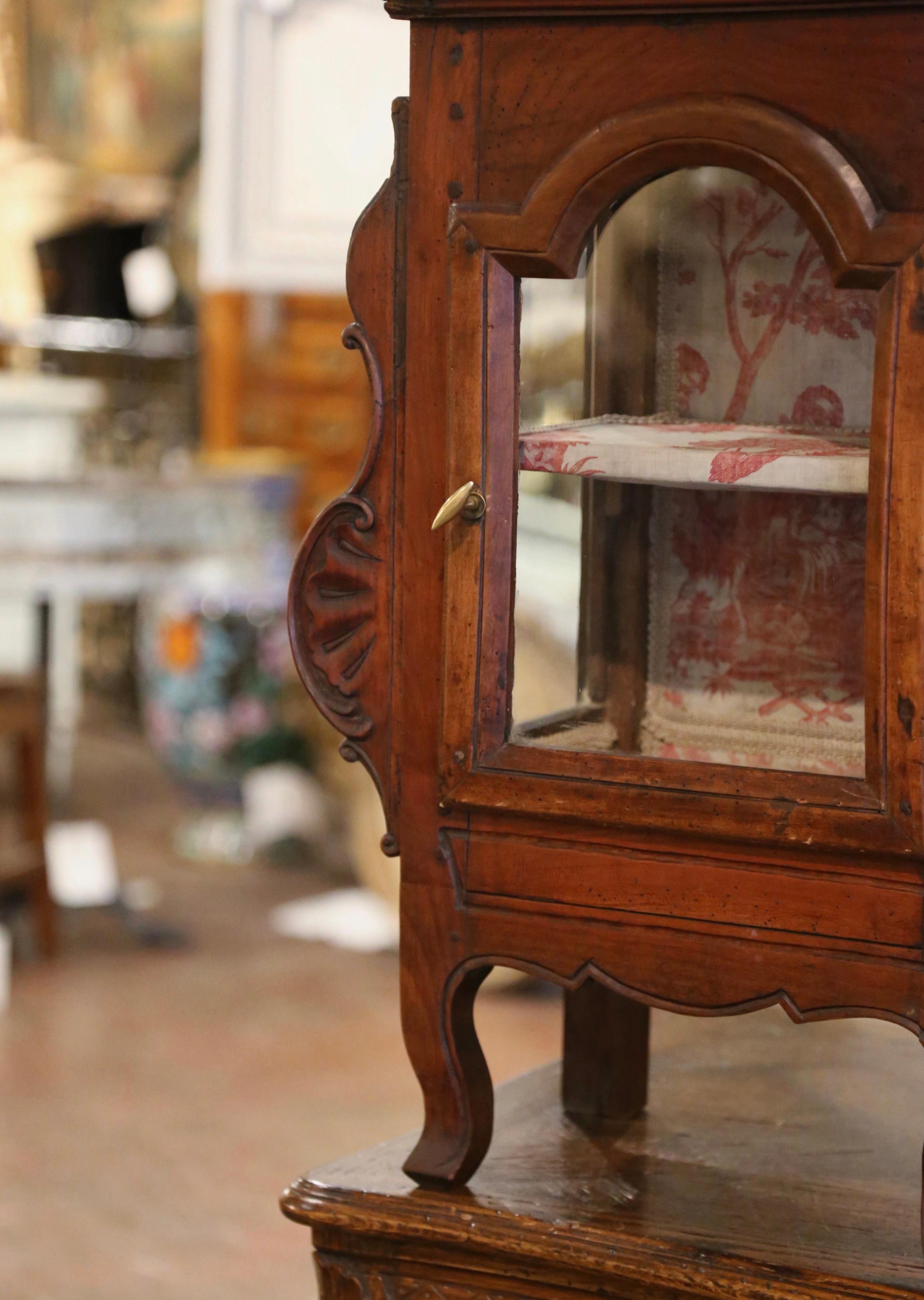 Hand-Carved 18th Century French Louis XV Carved Walnut and Glass Wall Vitrine Cabinet  For Sale