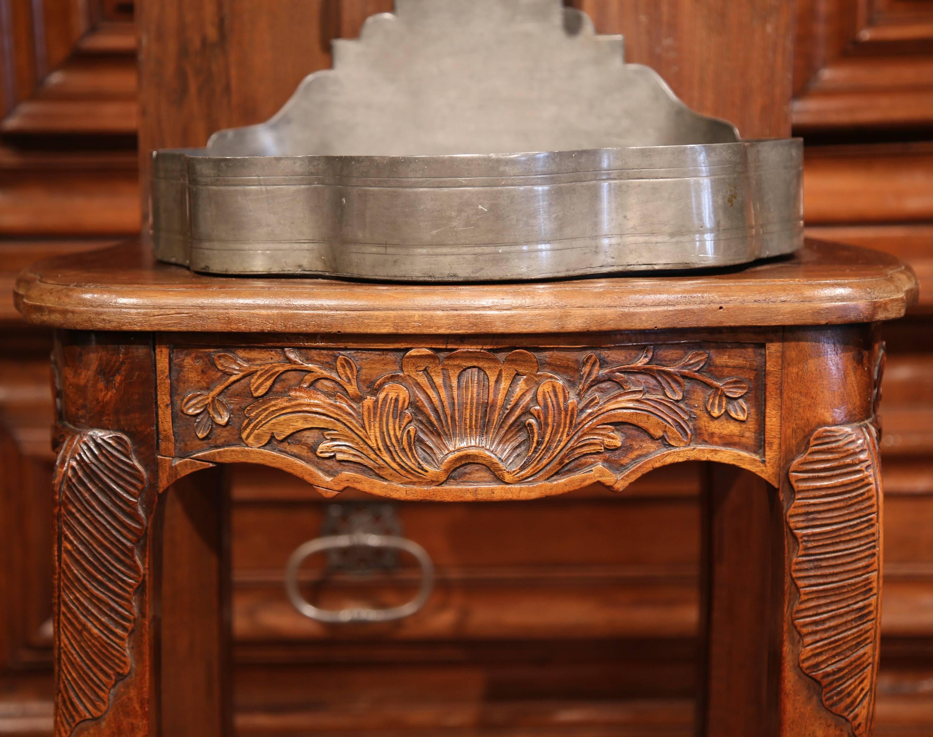 18th Century French Louis XV Carved Walnut and Pewter Fountain Lavabo on Stand For Sale 1