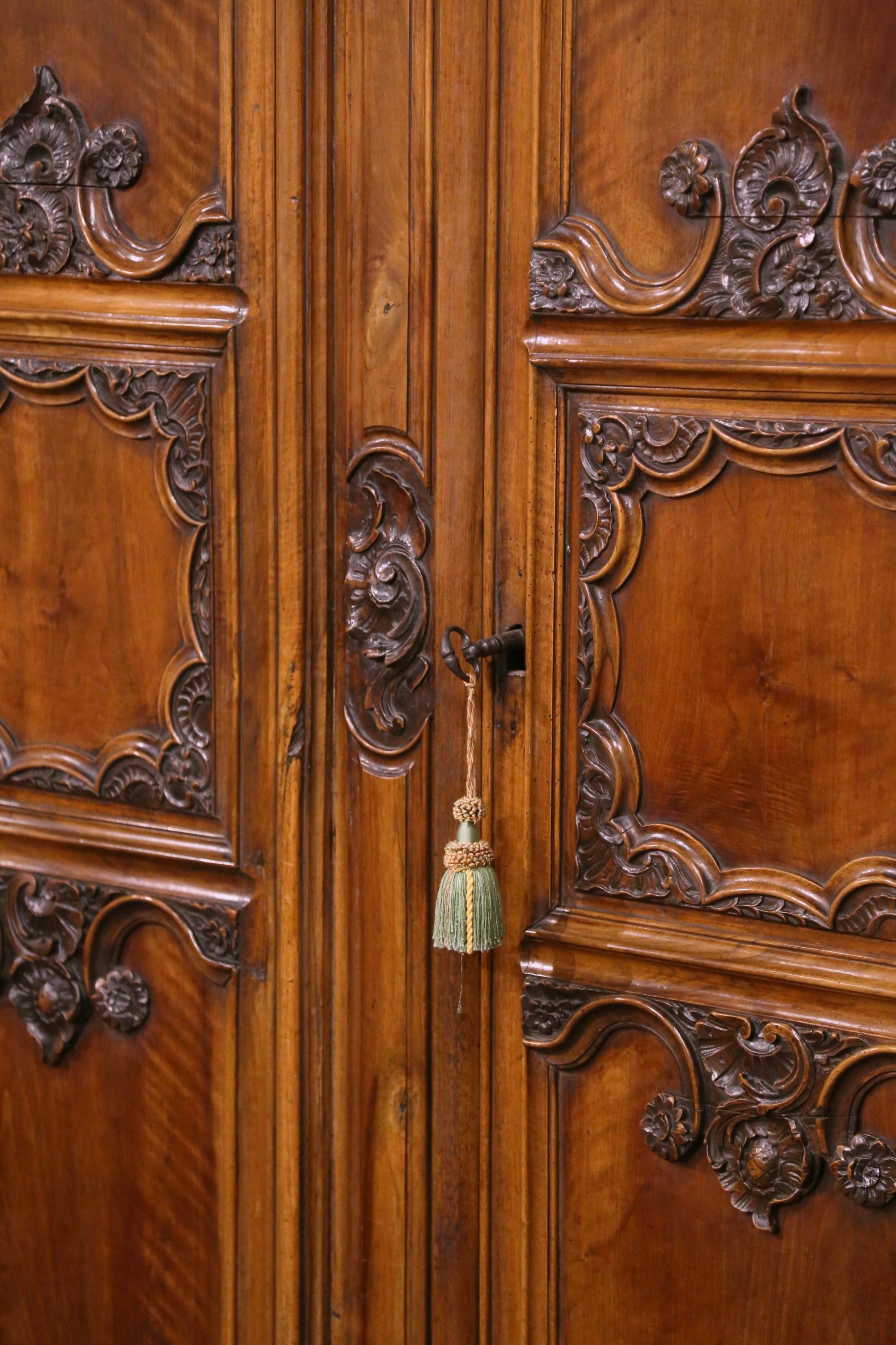 18th Century French Louis XV Carved Walnut Armoire from Lyon For Sale 6