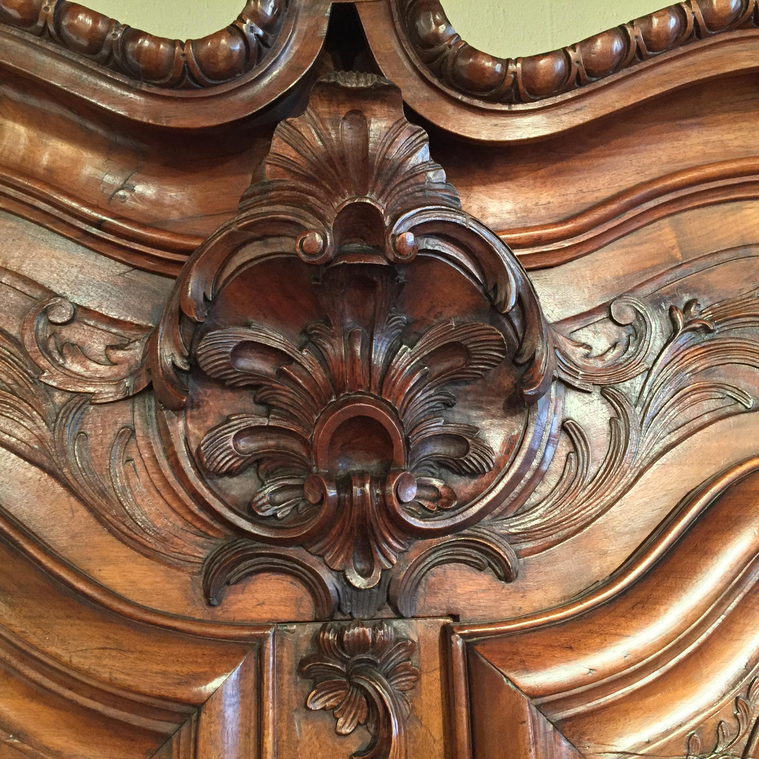 18th Century French Louis XV Carved Walnut Armoire from Lyon For Sale 3