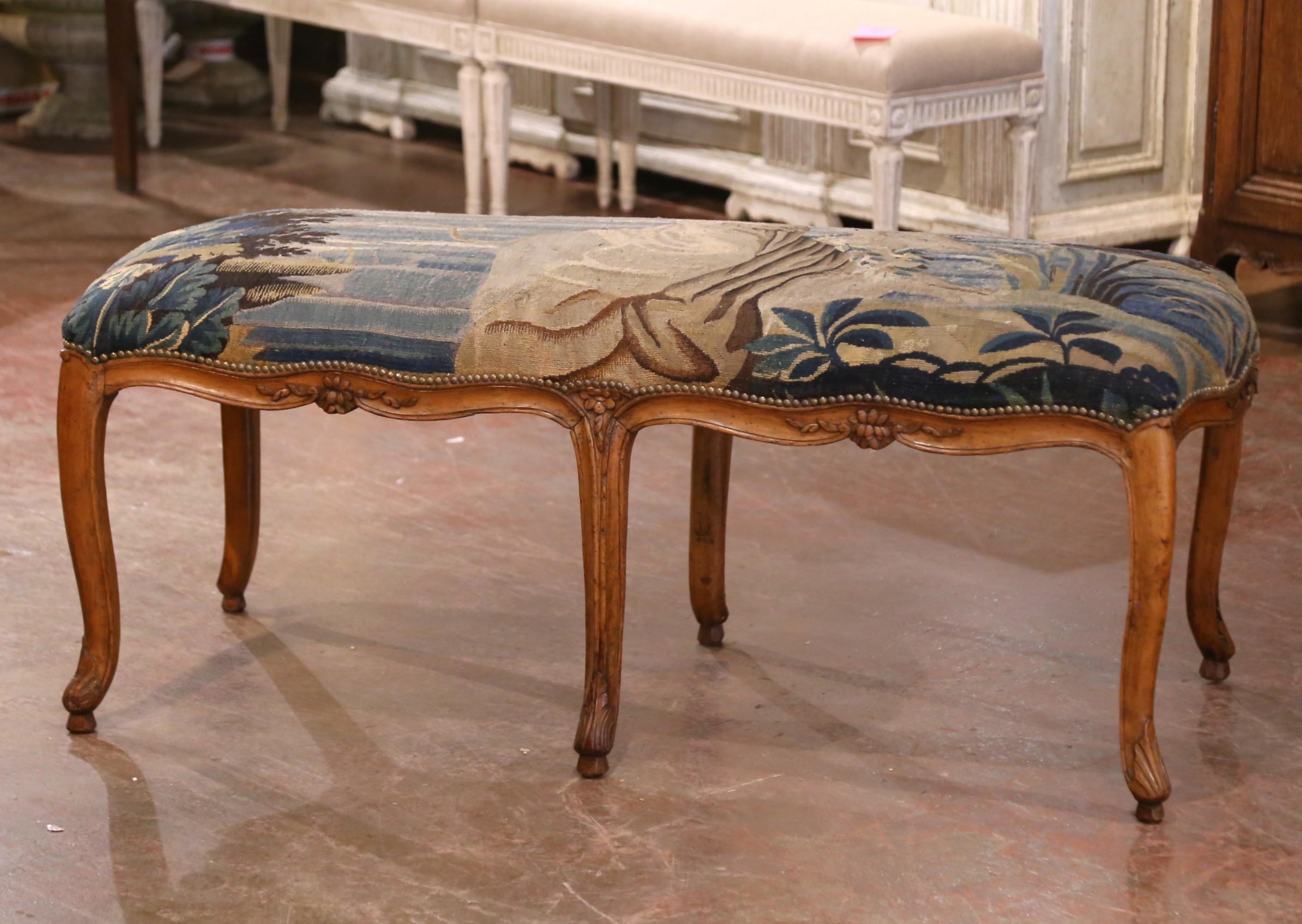 18th Century French Louis XV Carved Walnut Banquette with Aubusson Tapestry 3